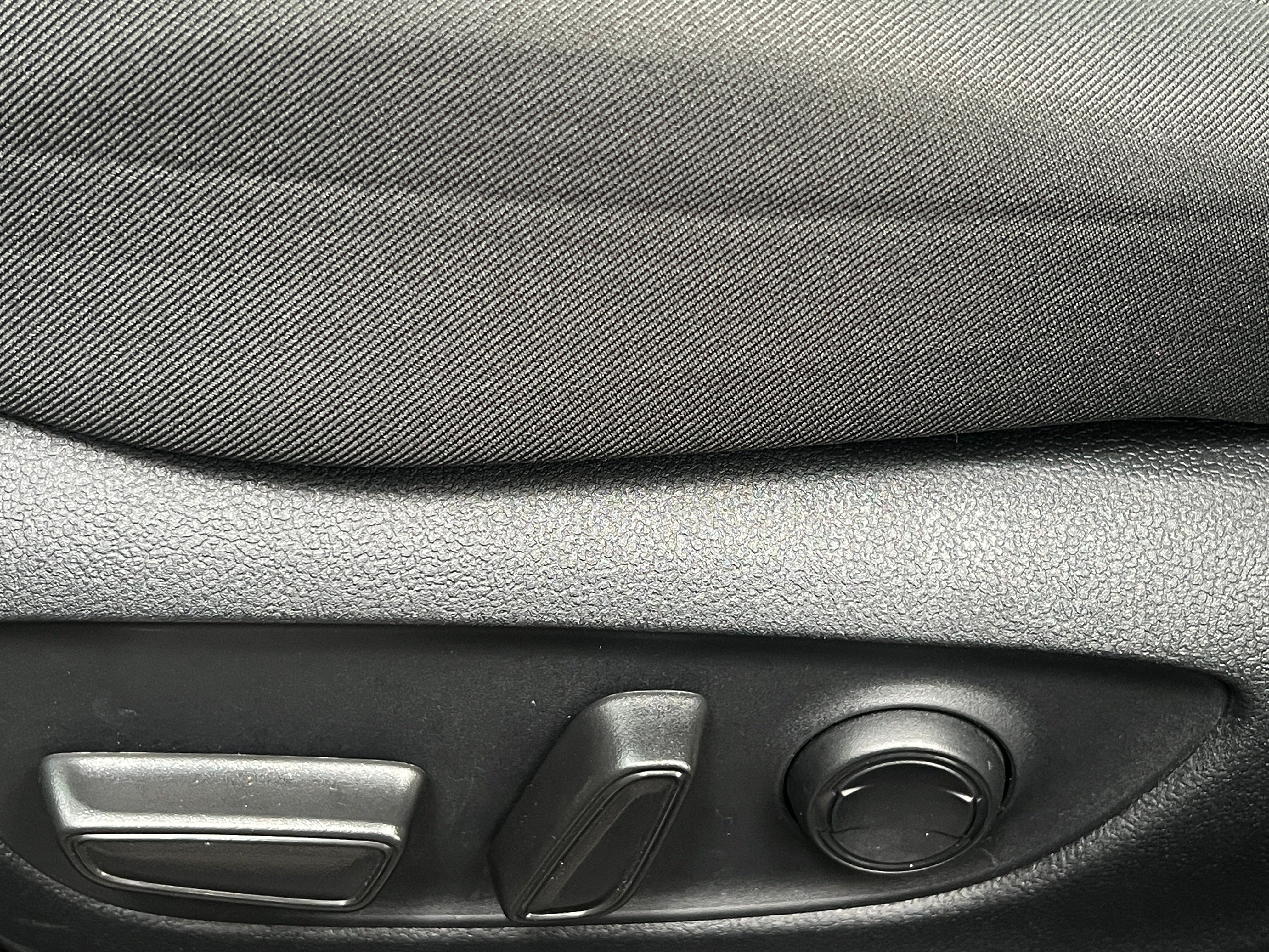 Used 2025 Toyota RAV4 XLE with VIN 2T3P1RFV5SW543104 for sale in Northfield, Minnesota