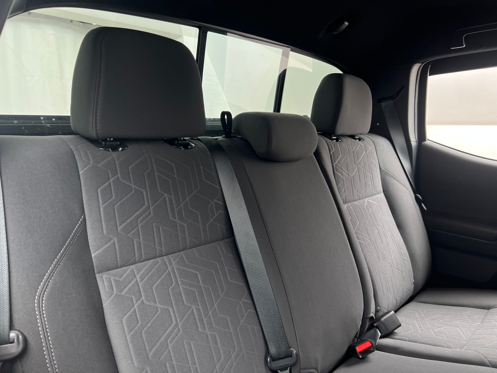 Thumbnail: 2018 Toyota Tacoma - 6