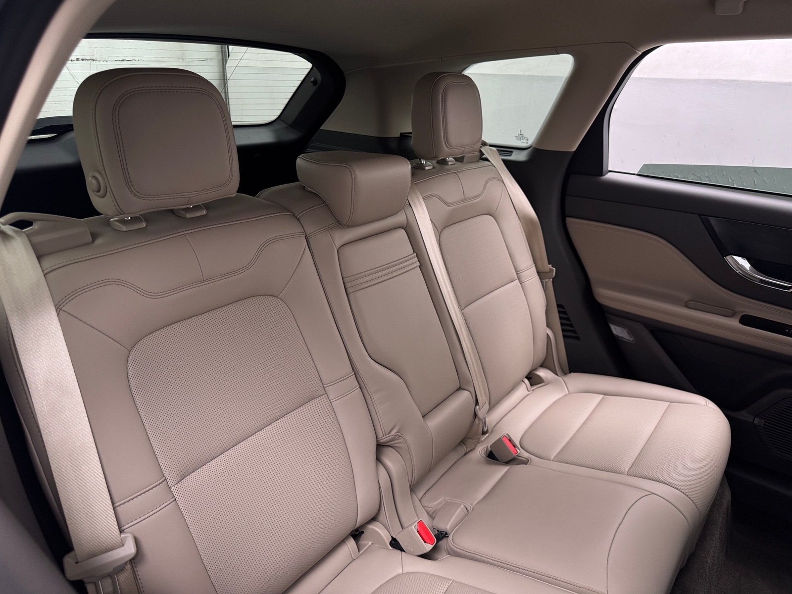 Thumbnail: 2020 Lincoln Corsair - 5