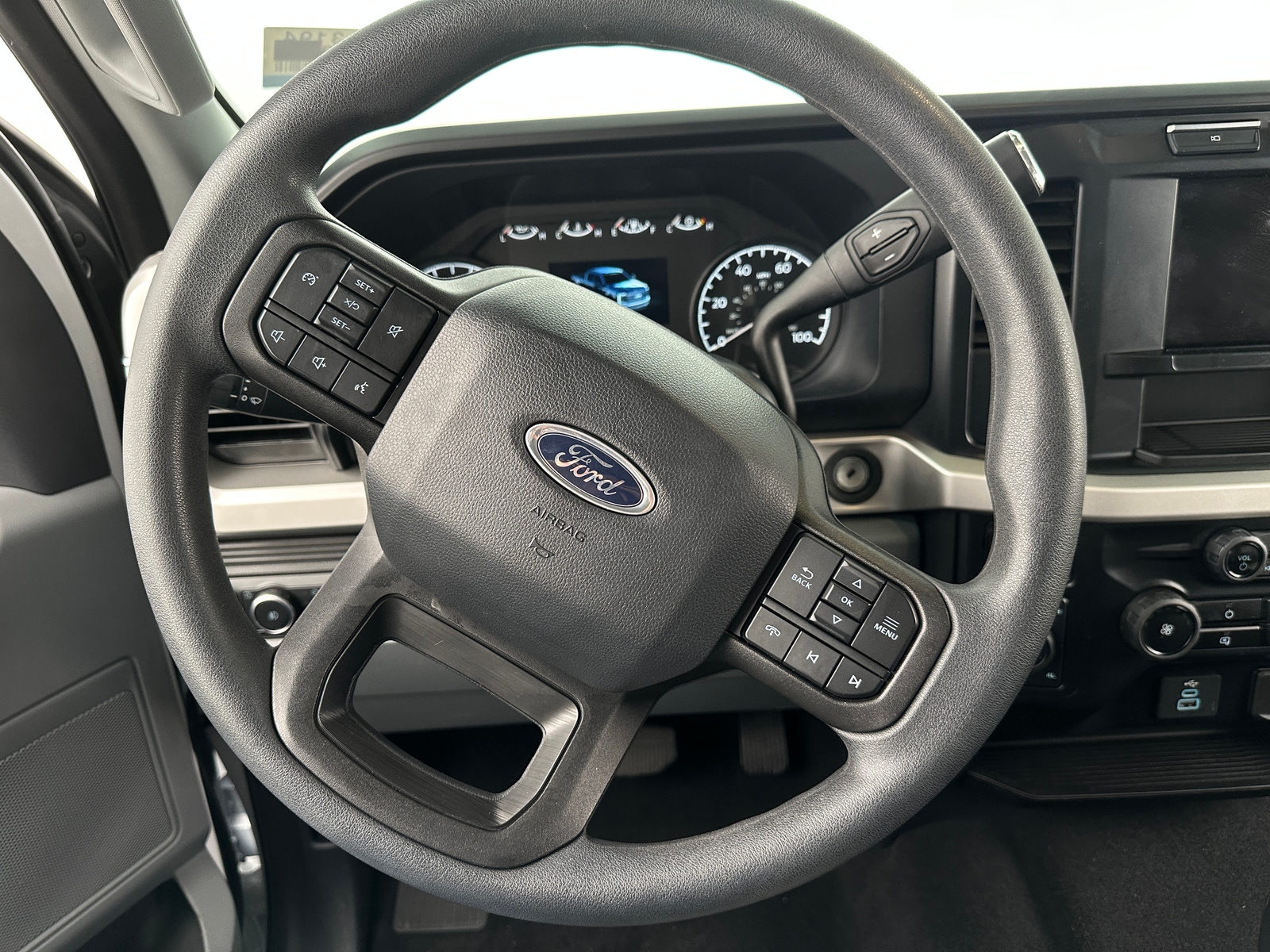 Thumbnail: 2024 Ford Econoline - 5