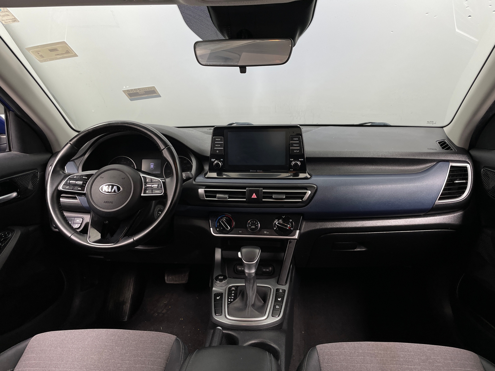 Thumbnail: 2021 Kia Seltos - 3