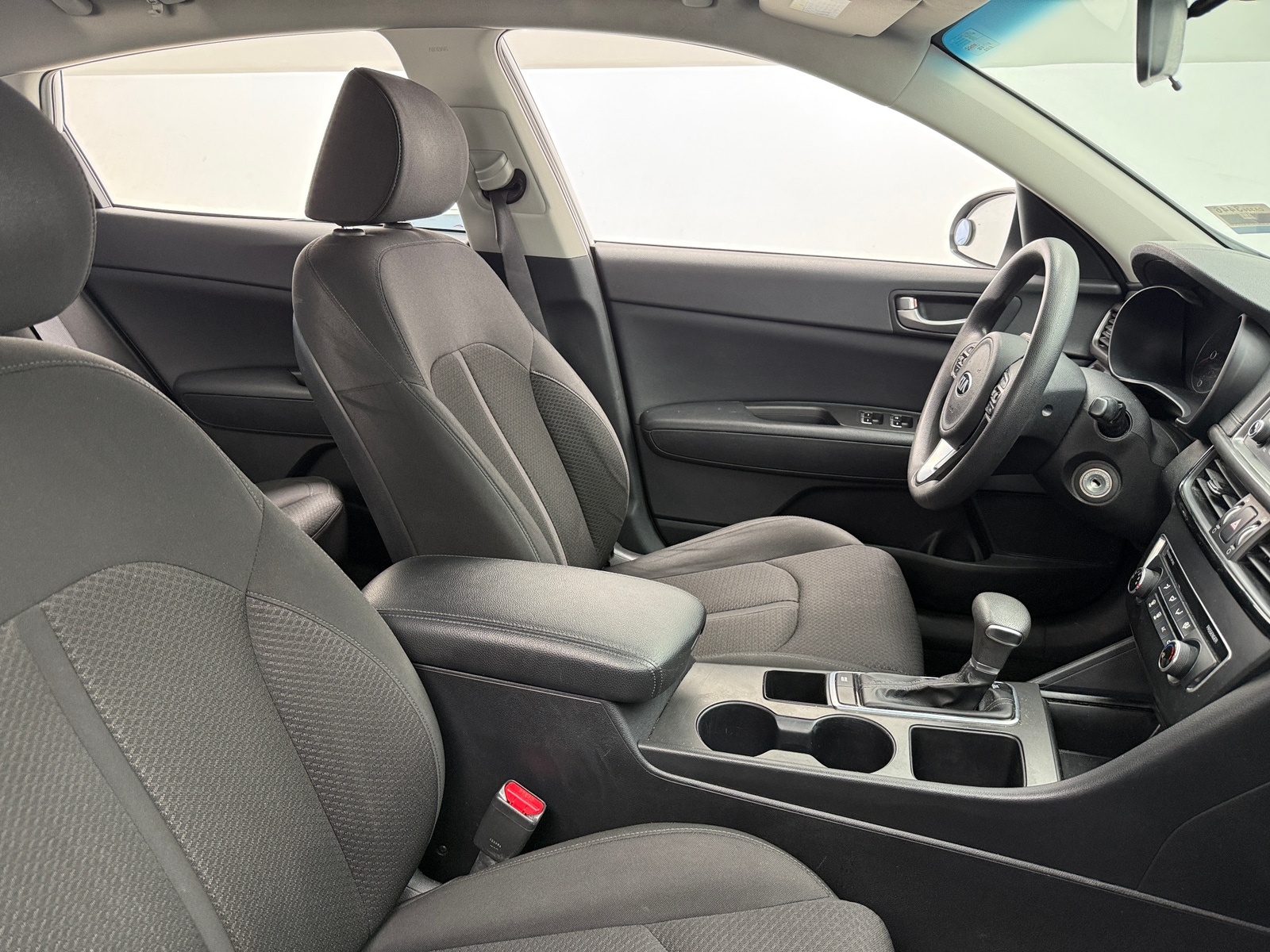 Thumbnail: 2016 Kia Optima - 2