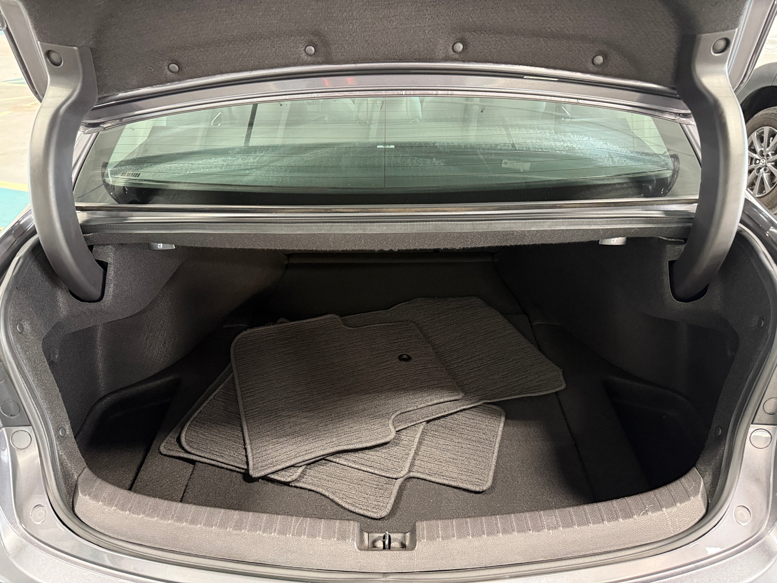 Thumbnail: 2019 Acura TLX - 6