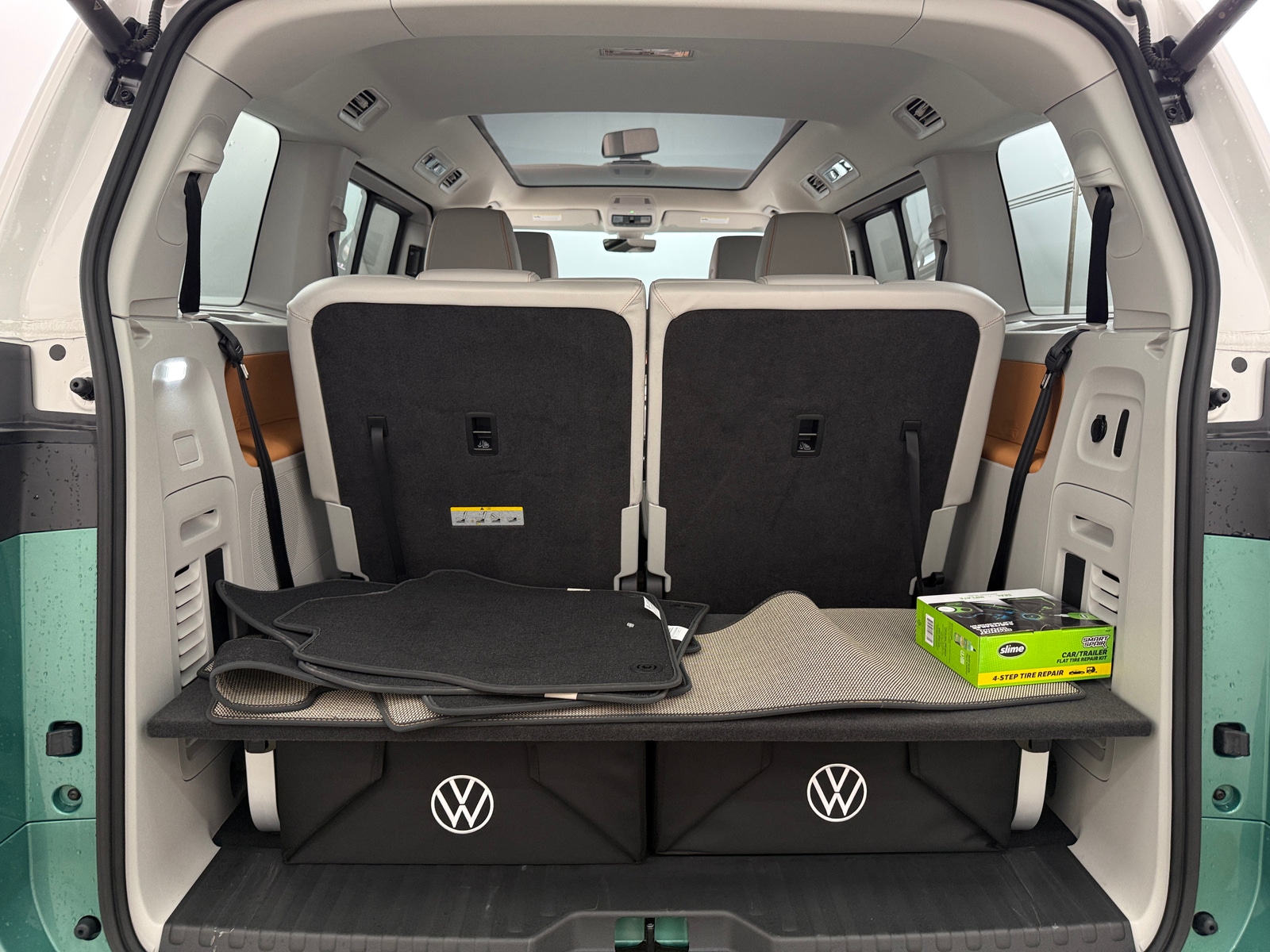 Thumbnail: 2025 Volkswagen ID.Buzz - 6