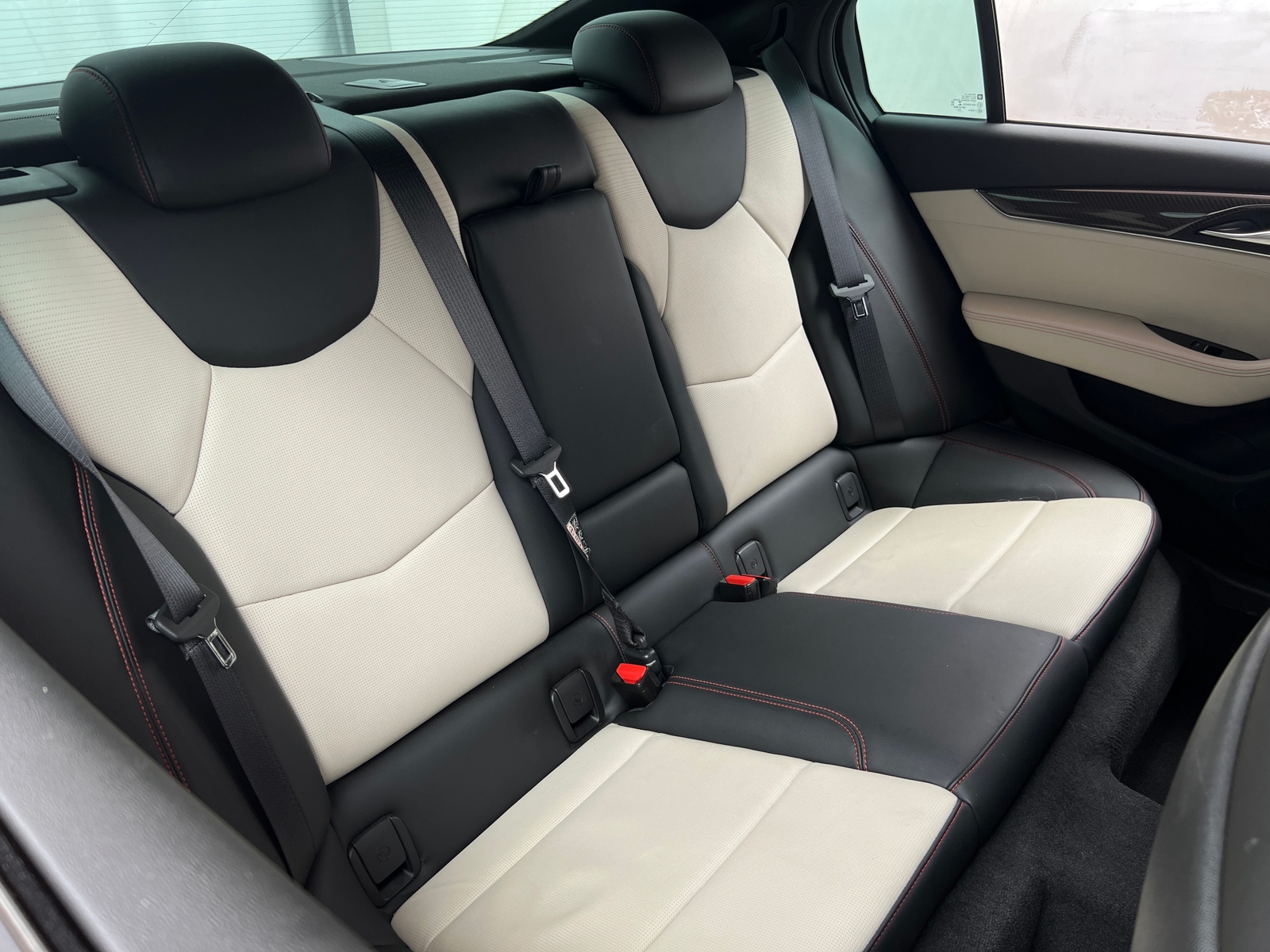 Thumbnail: 2021 Cadillac CT5 - 5