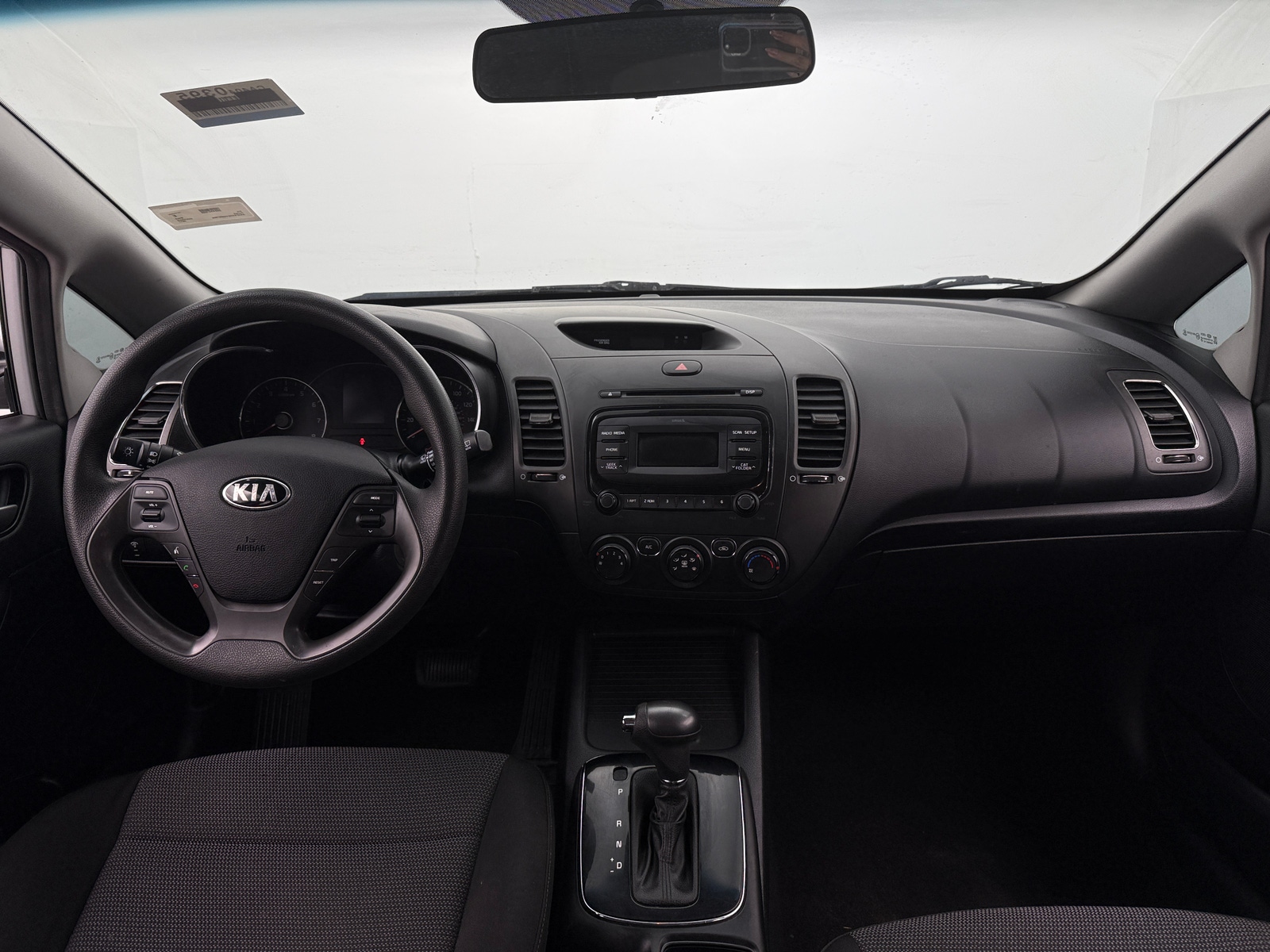 Thumbnail: 2017 Kia Forte - 3