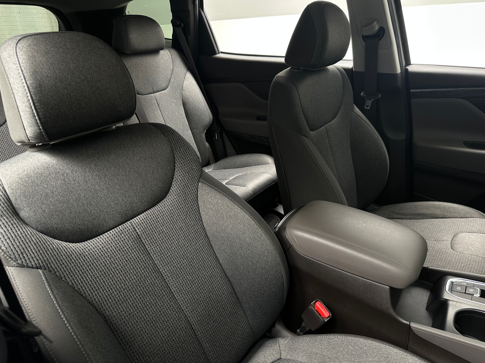 Thumbnail: 2019 Hyundai Santa Fe - 2