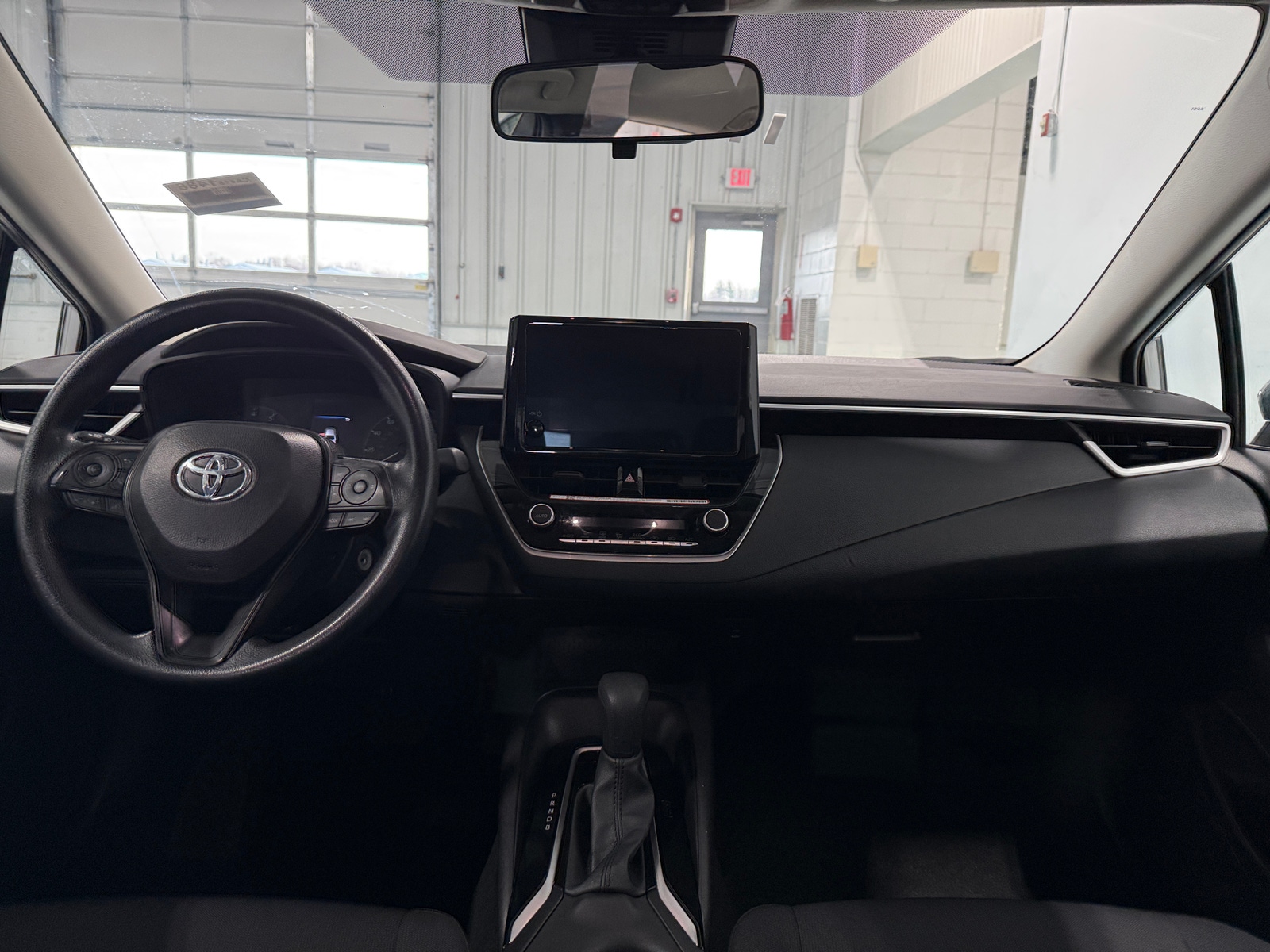 Thumbnail: 2025 Toyota Corolla - 3