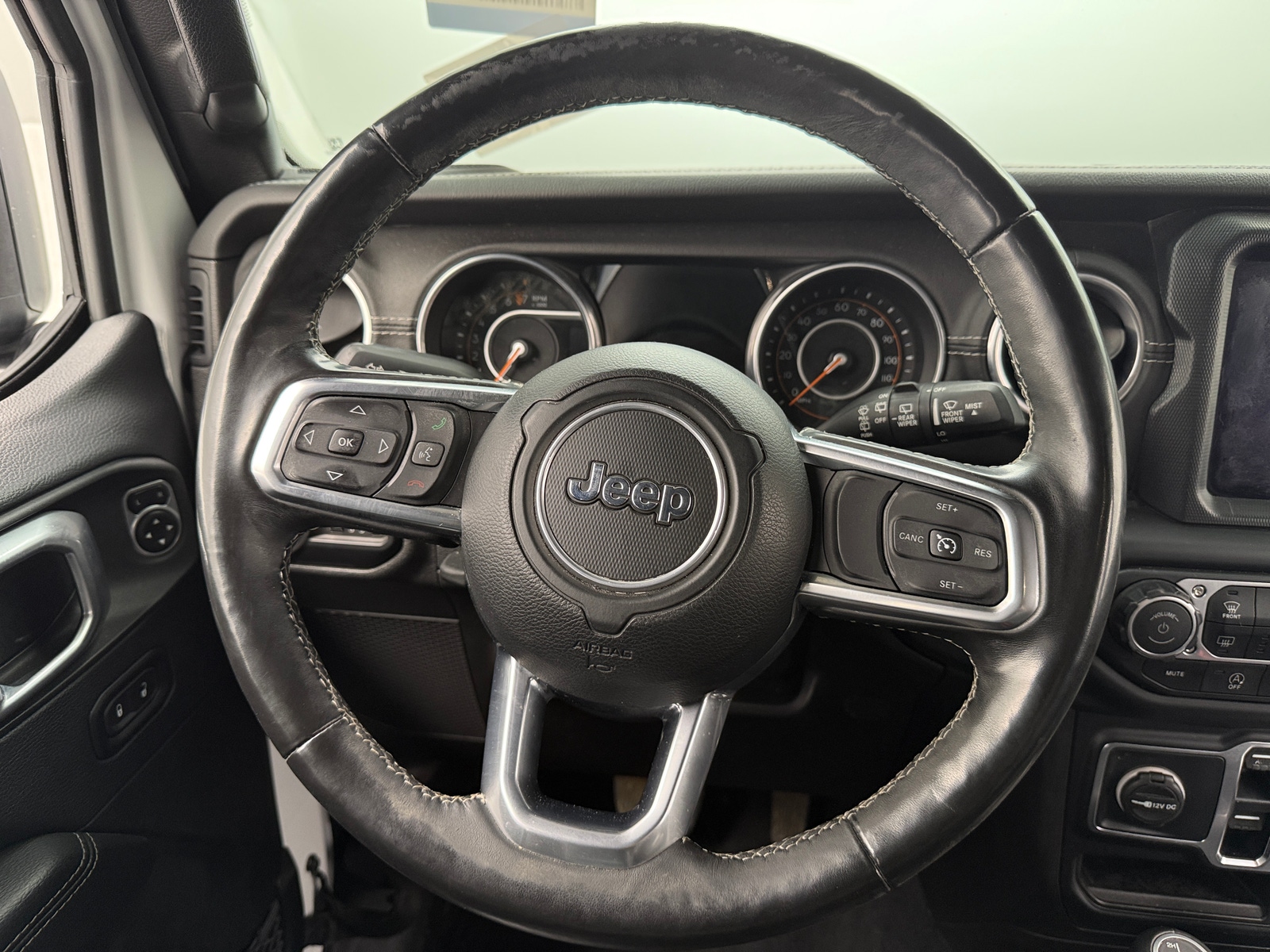 Thumbnail: 2018 Jeep Wrangler - 4