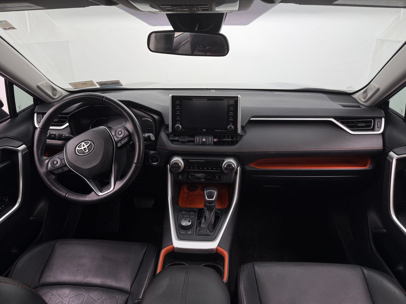 Thumbnail: 2019 Toyota RAV4 - 3