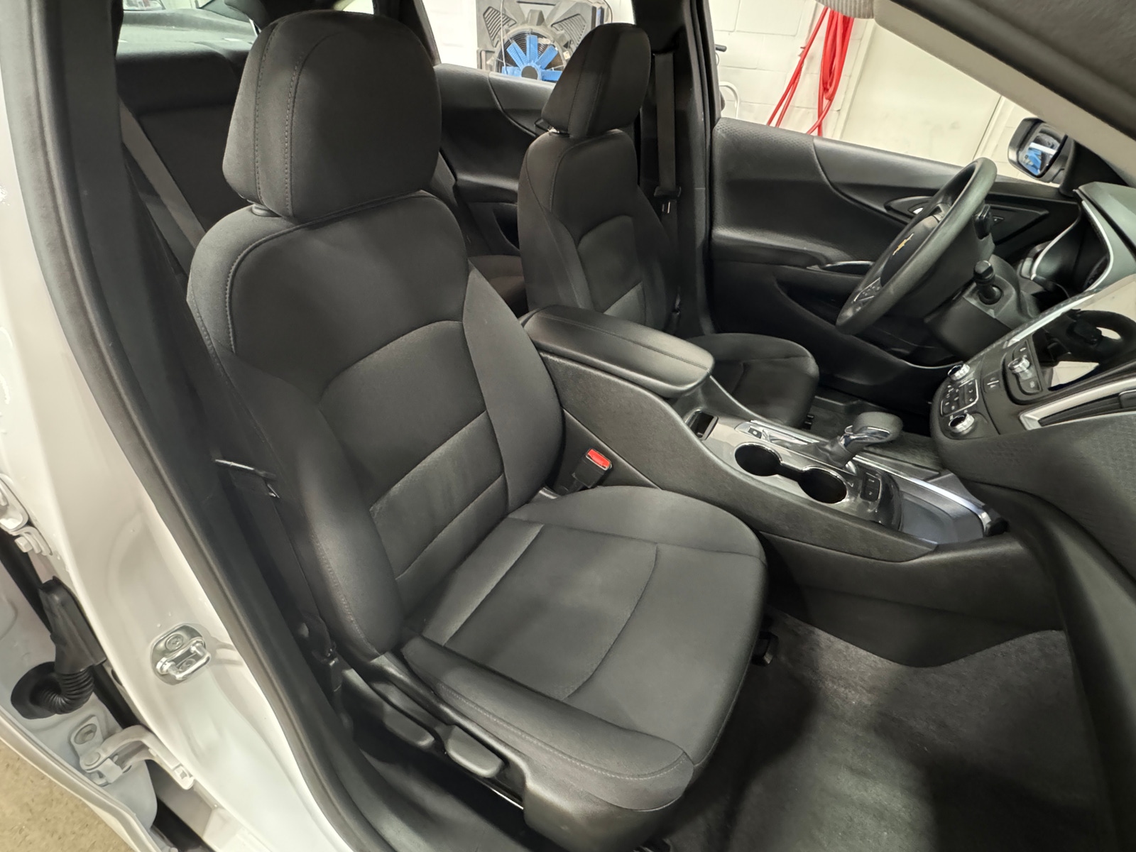 Thumbnail: 2024 Chevrolet Malibu - 2