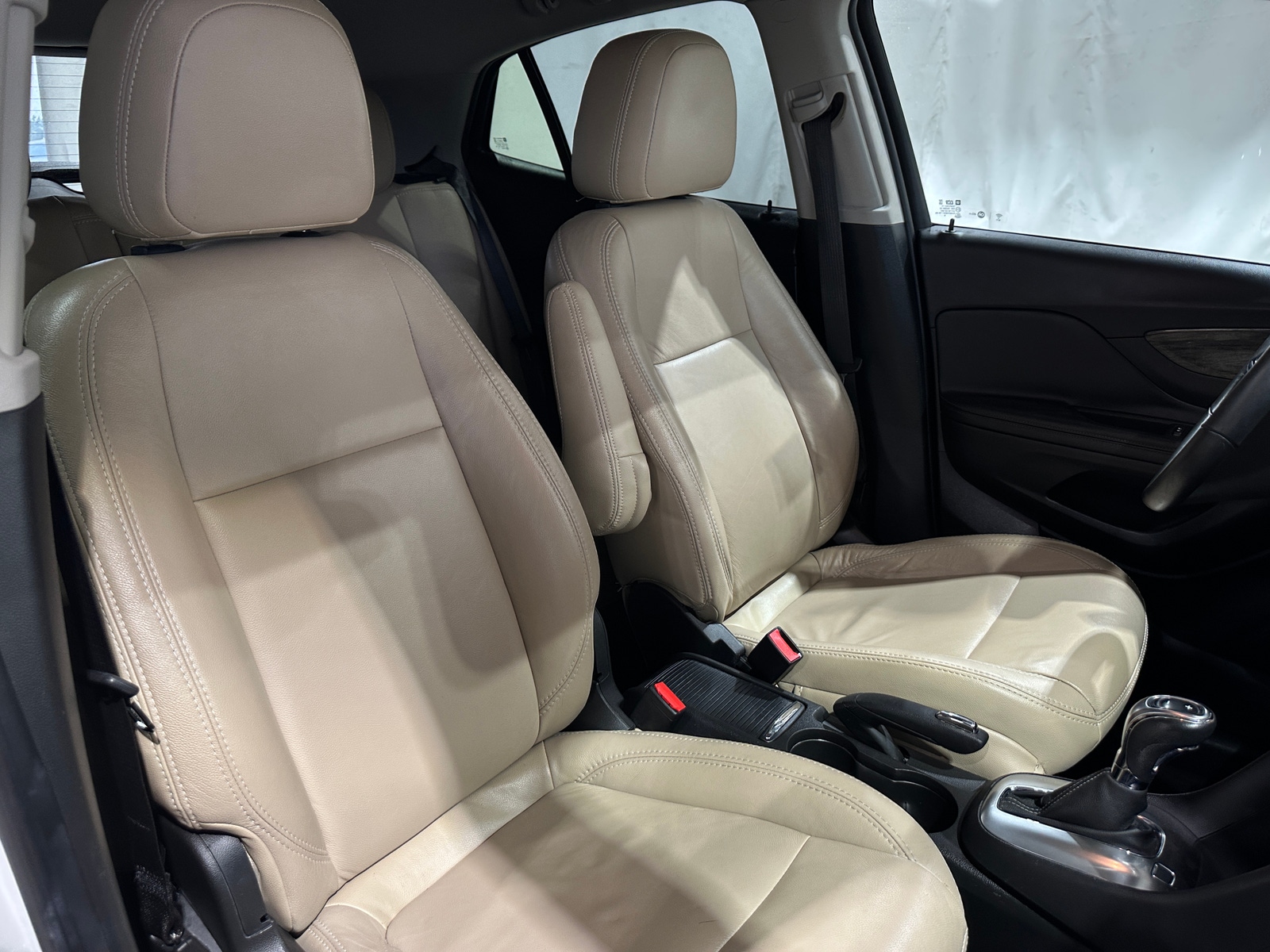 Thumbnail: 2016 Buick Encore - 2