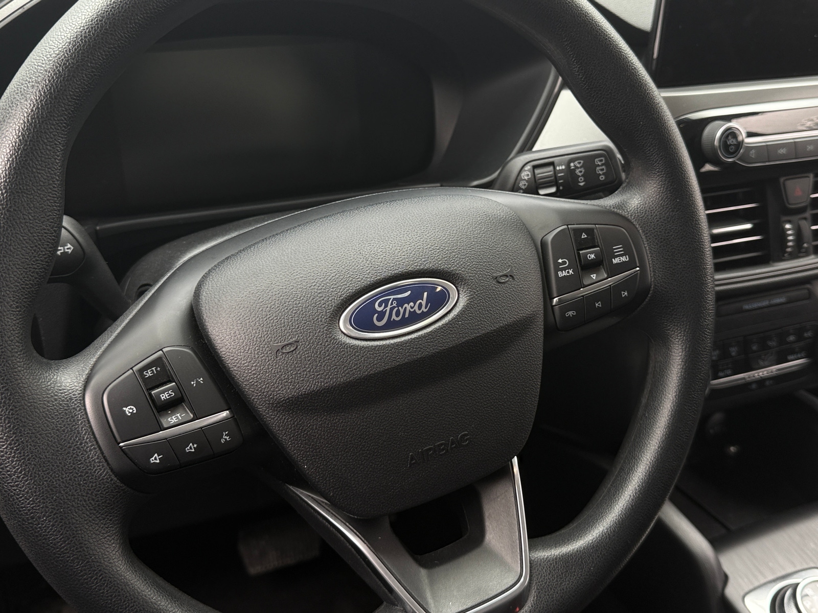 Thumbnail: 2025 Ford Escape - 5