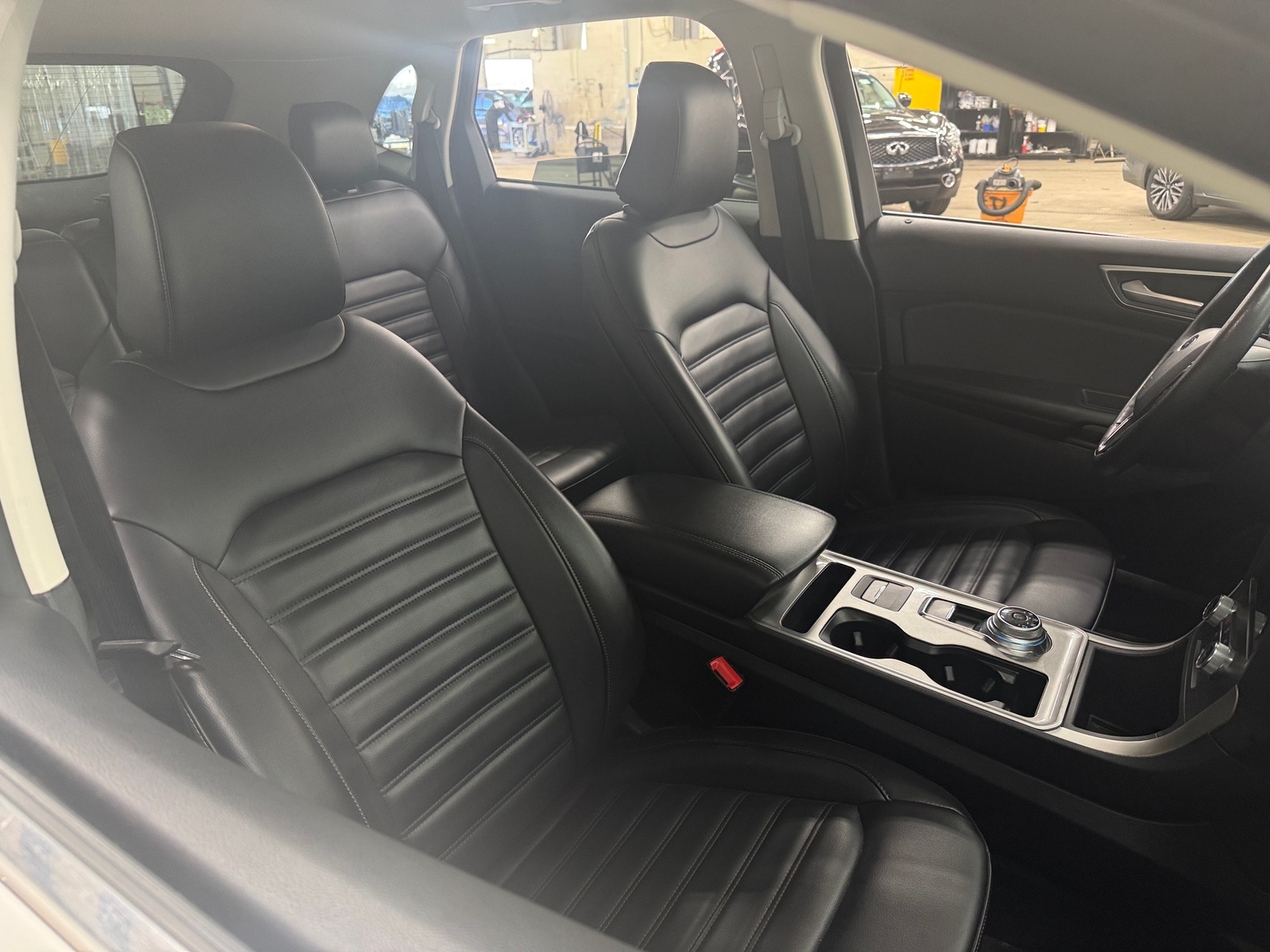 Thumbnail: 2024 Ford Edge - 2