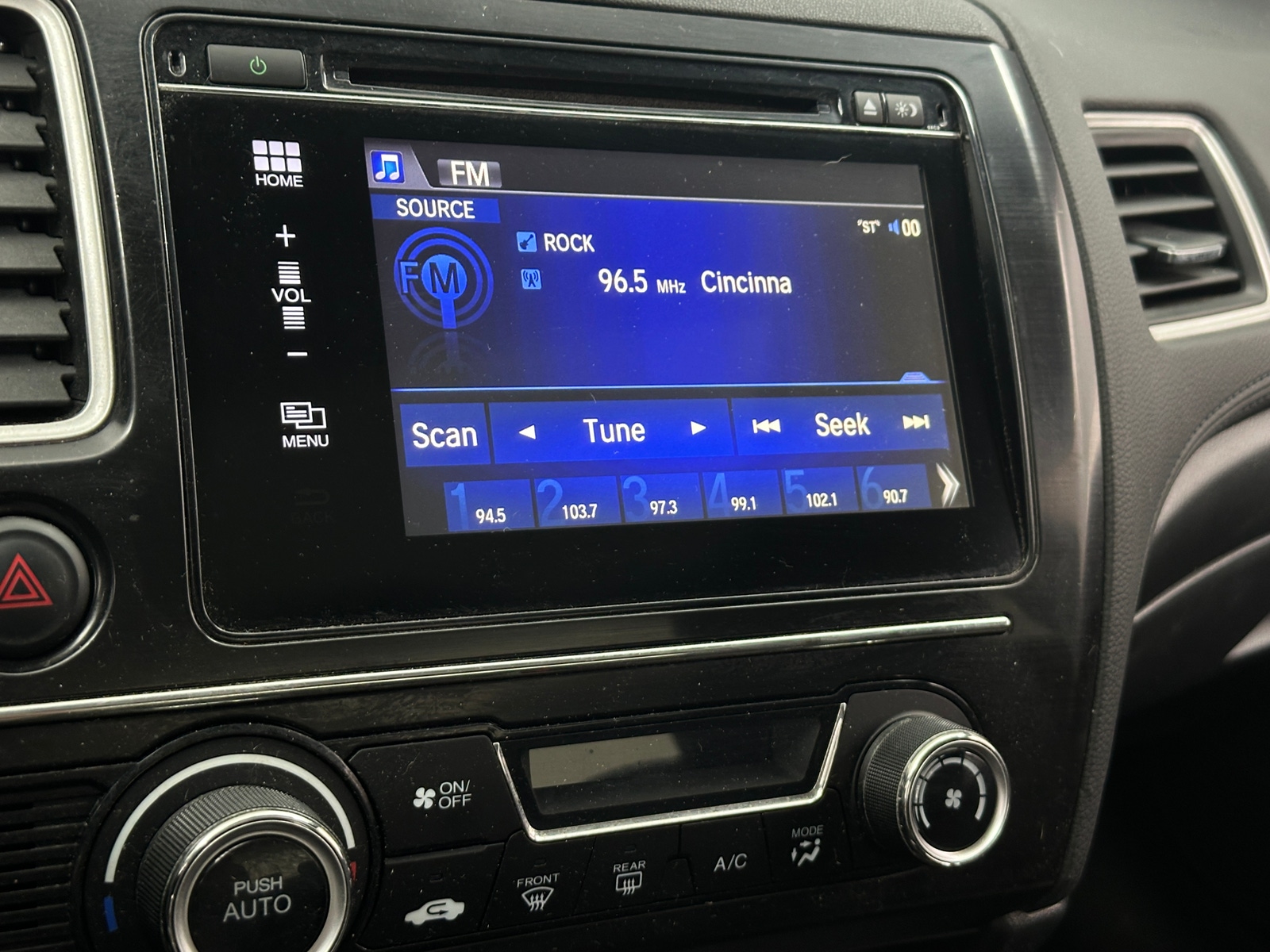 Thumbnail: 2015 Honda Civic - 3