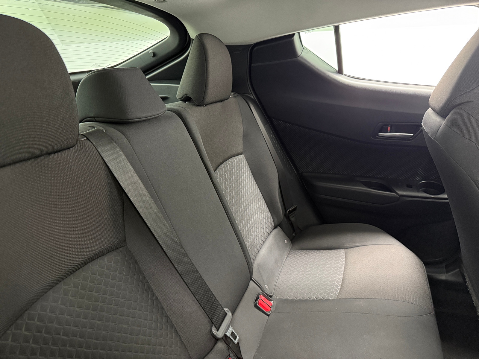 Thumbnail: 2021 Toyota C-HR - 6