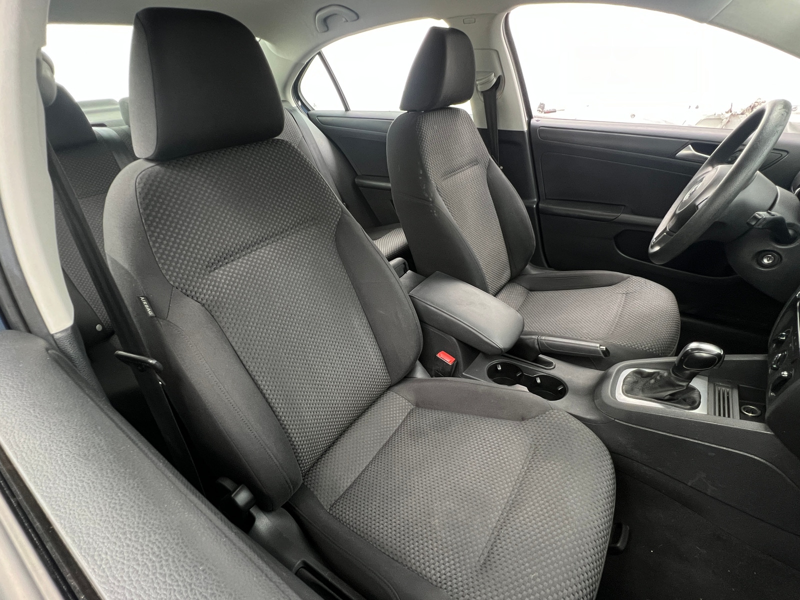 Thumbnail: 2014 Volkswagen Jetta - 2