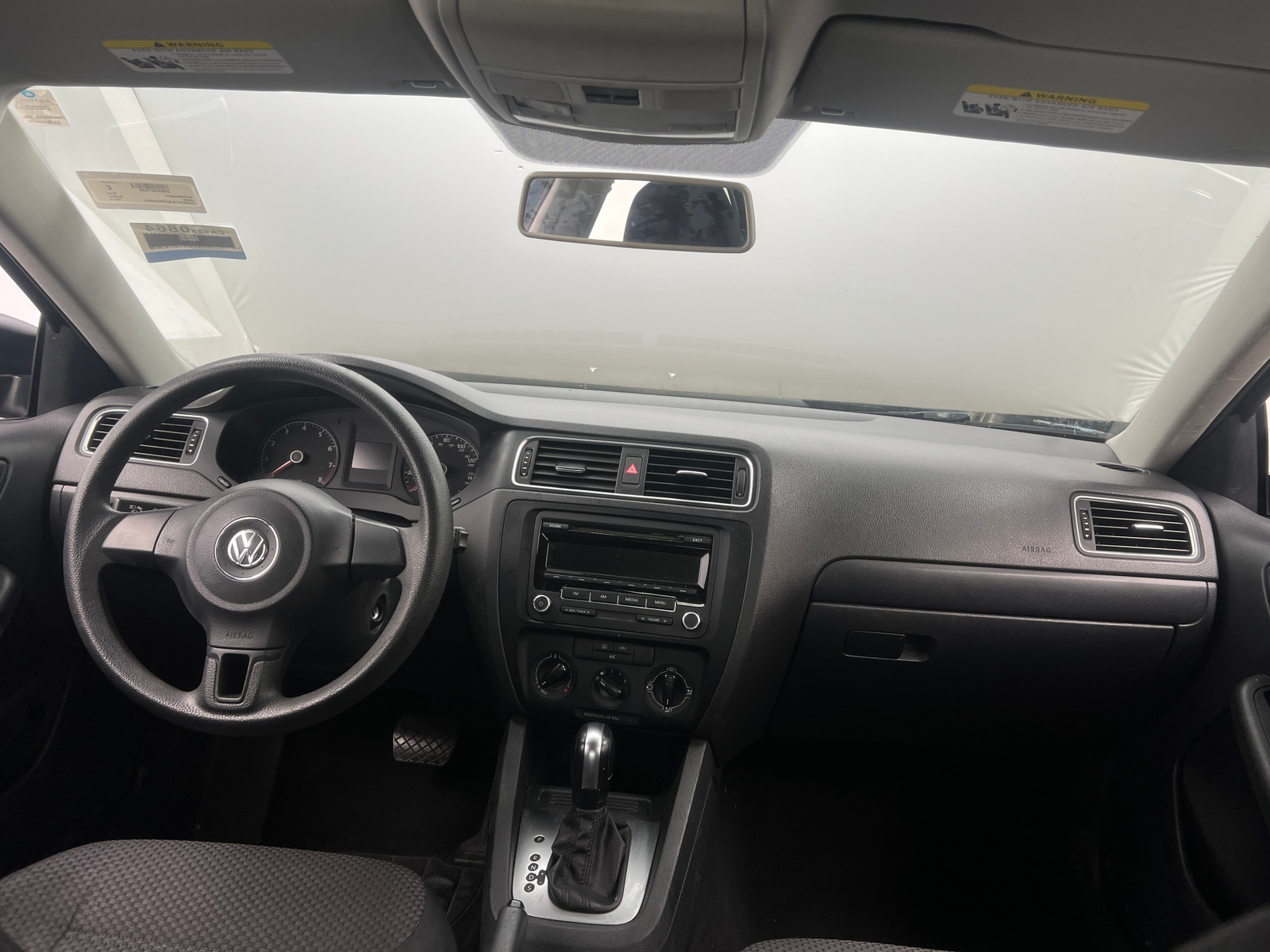 Thumbnail: 2014 Volkswagen Jetta - 3