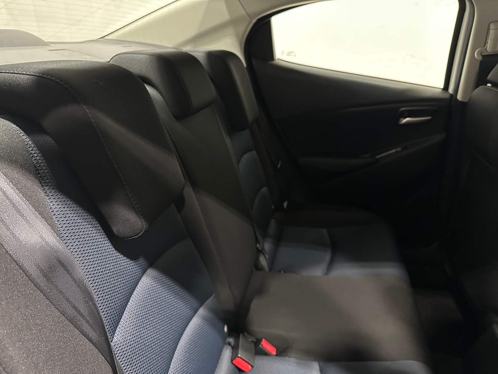 Thumbnail: 2019 Toyota Yaris - 6