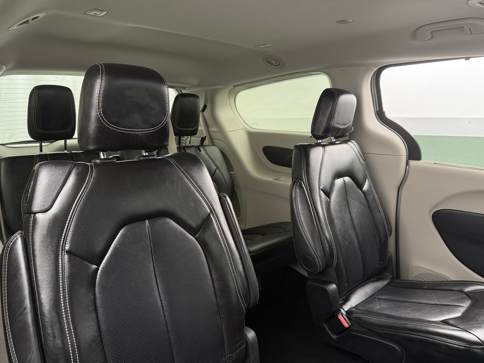 Thumbnail: 2024 Chrysler Pacifica - 5