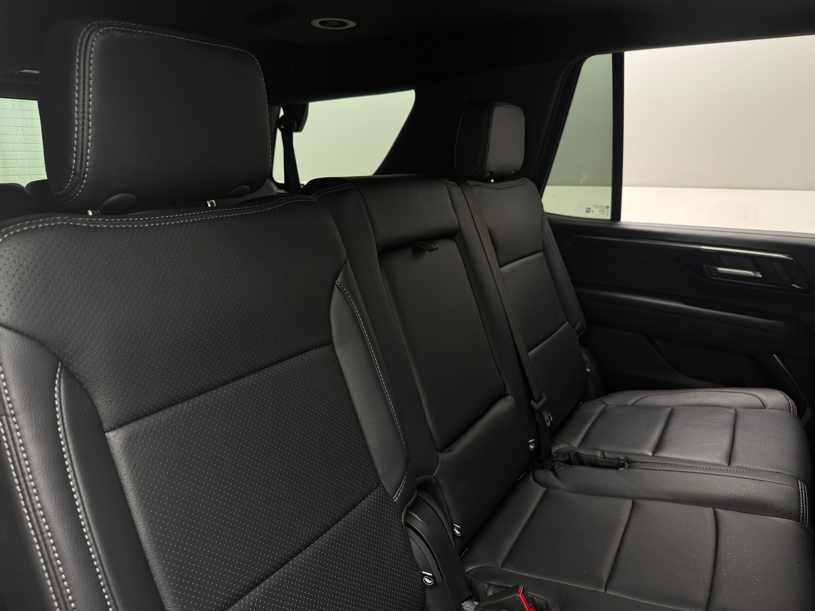 Thumbnail: 2025 Chevrolet Tahoe - 6