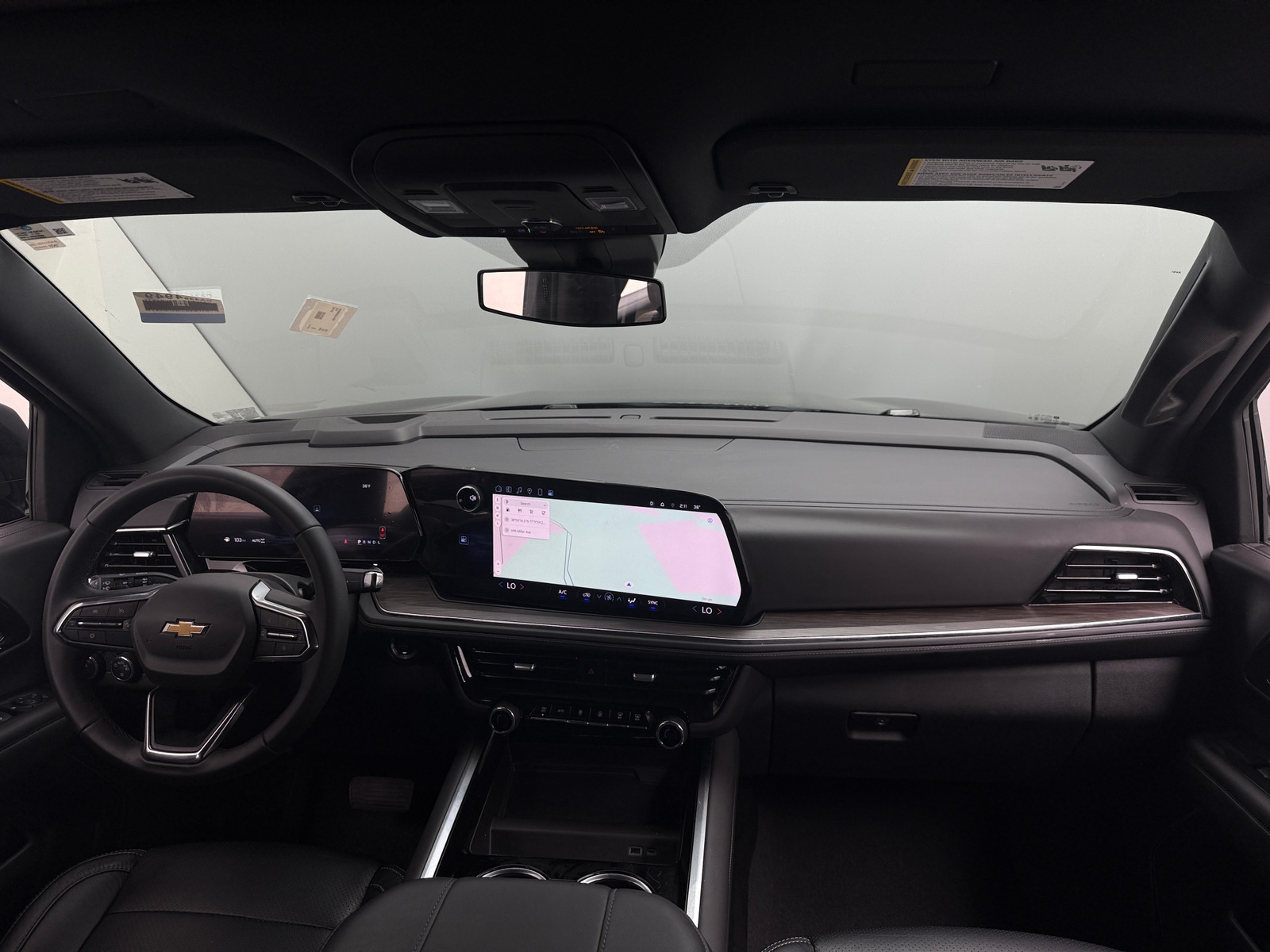 Thumbnail: 2025 Chevrolet Tahoe - 3