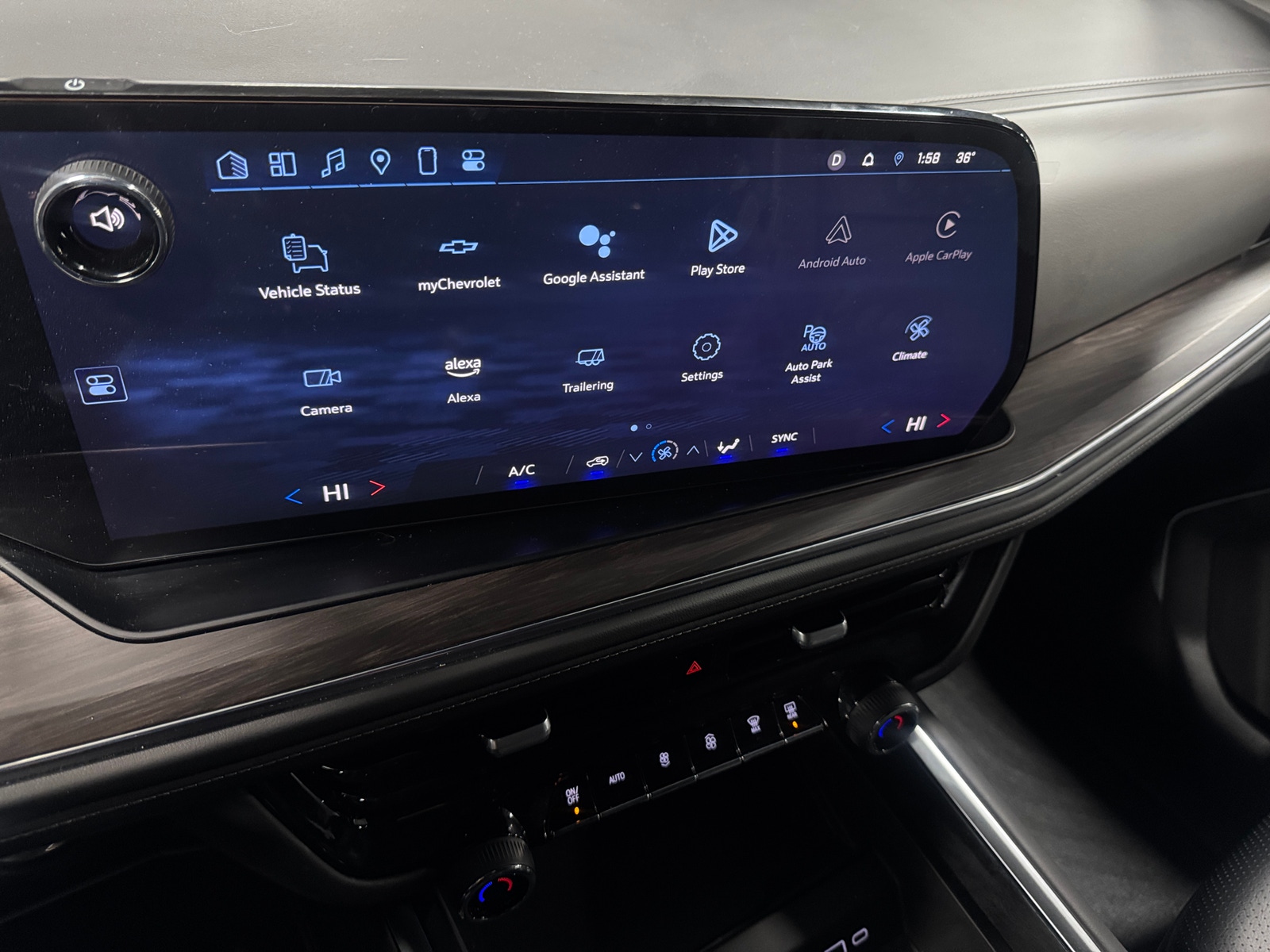 Thumbnail: 2025 Chevrolet Tahoe - 4