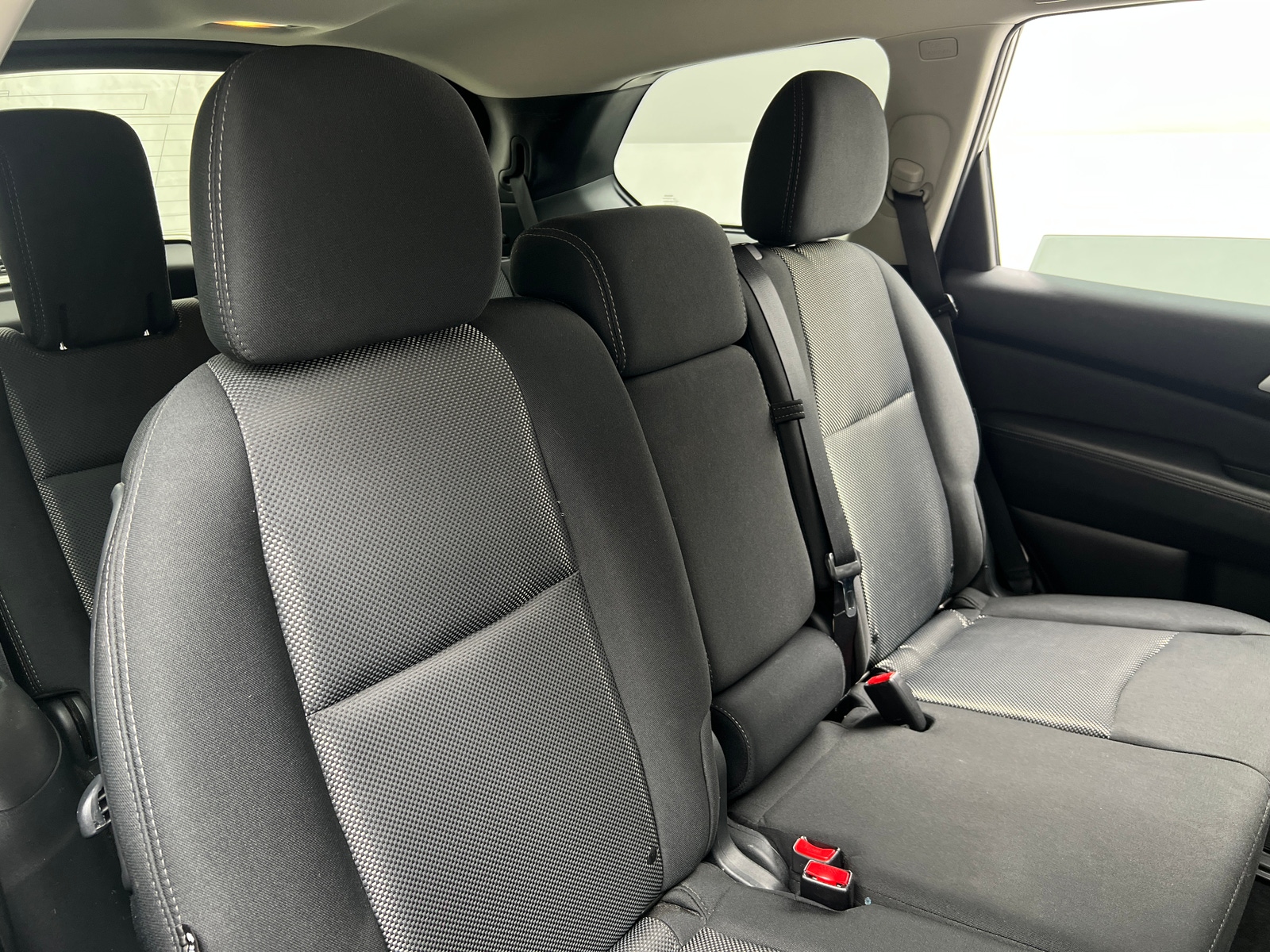 Thumbnail: 2020 Nissan Pathfinder - 6