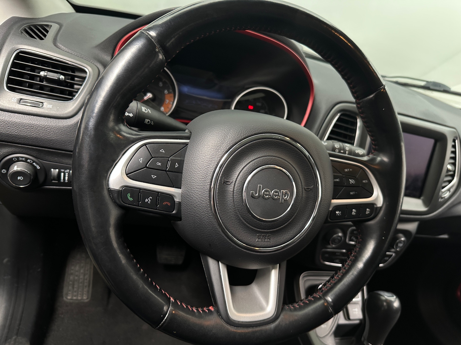 Thumbnail: 2021 Jeep Compass - 4