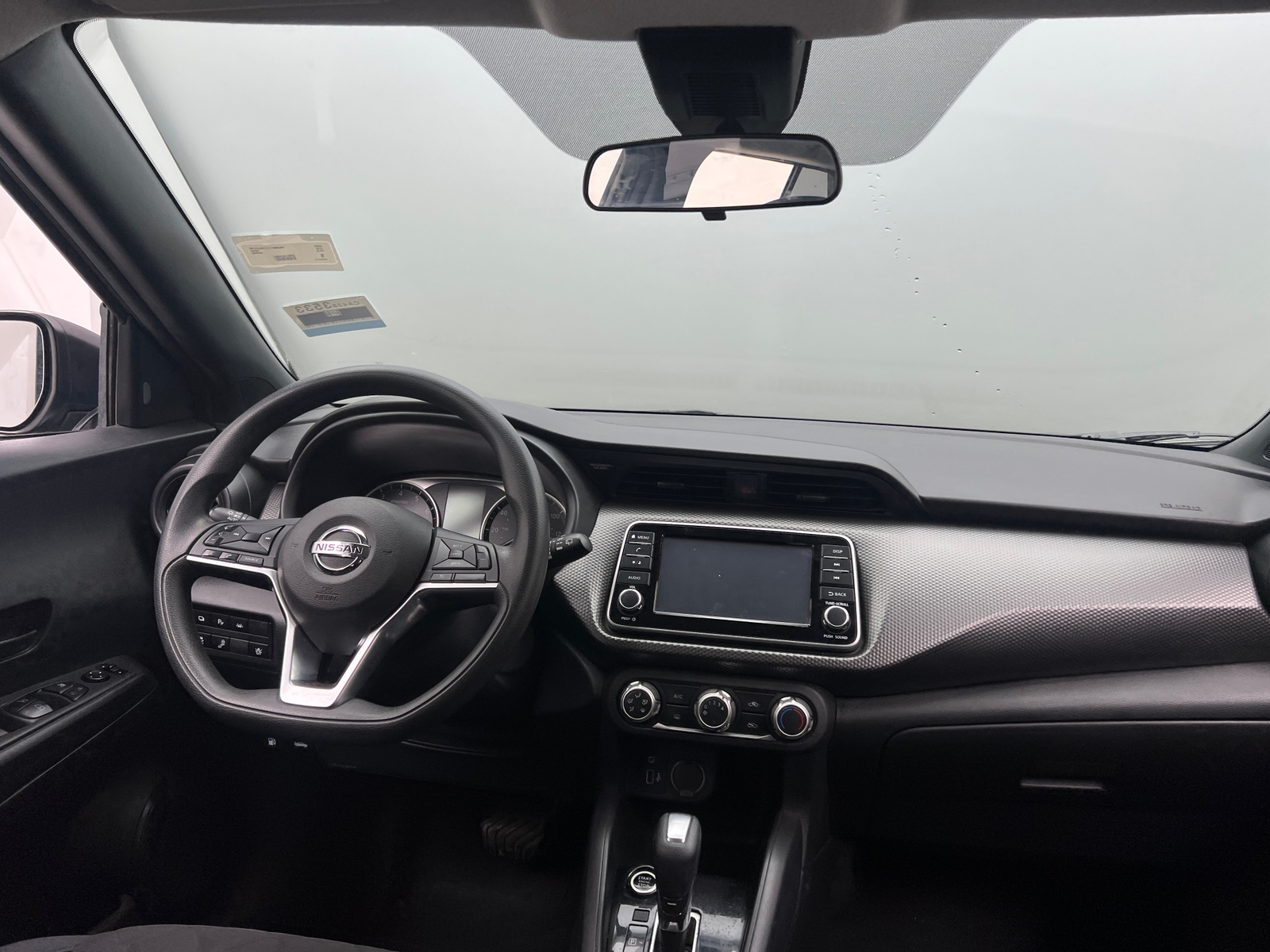 Thumbnail: 2020 Nissan Kicks - 3