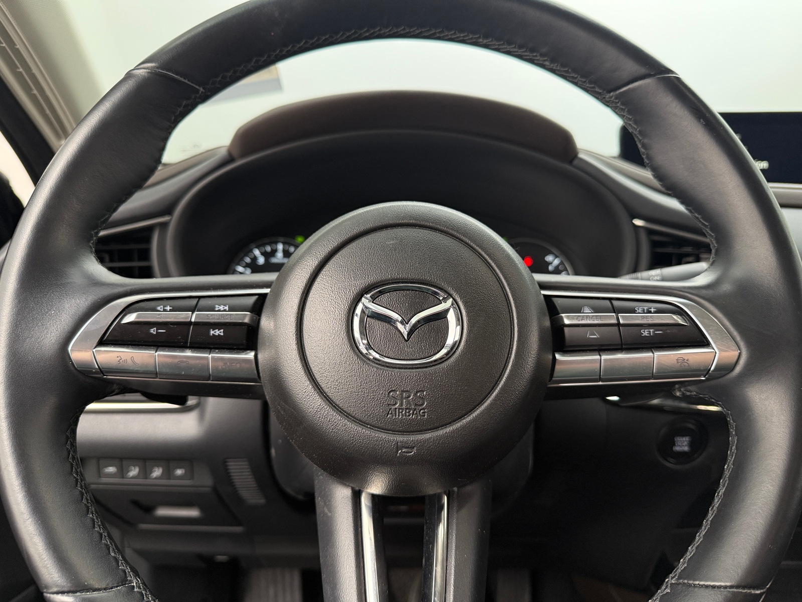 Thumbnail: 2022 Mazda CX-30 - 4