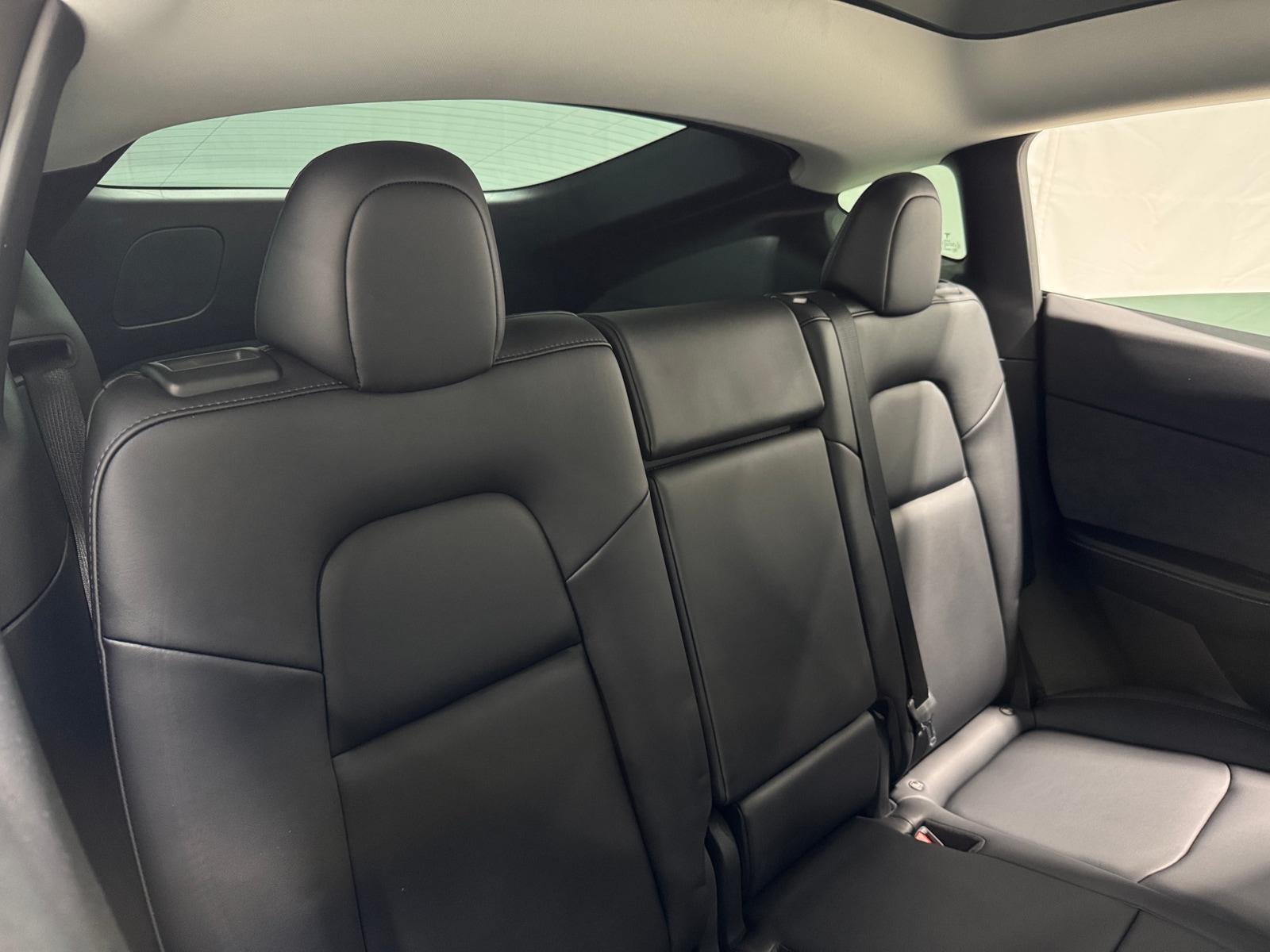 Thumbnail: 2022 Tesla Model Y - 5