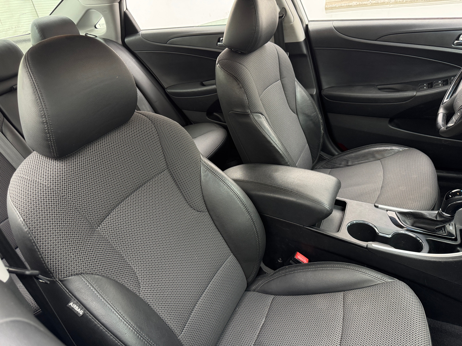 Thumbnail: 2012 Hyundai Sonata - 2