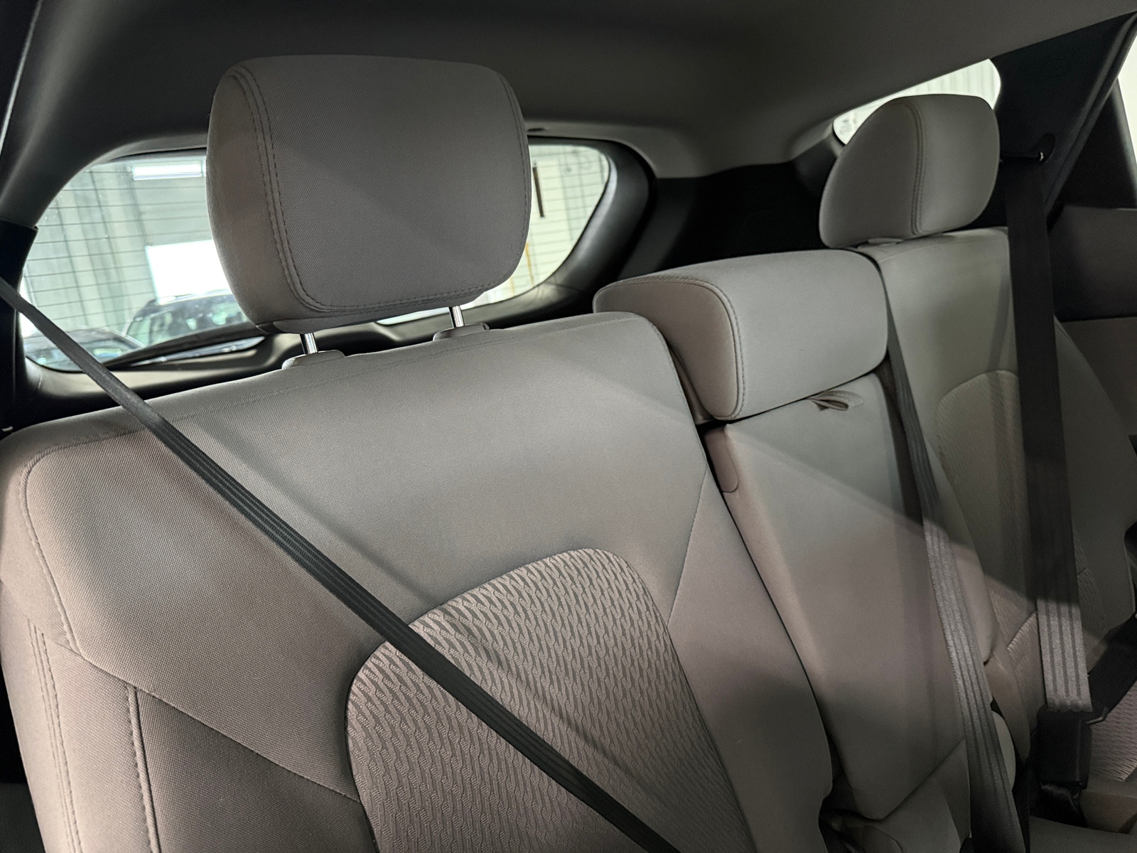 Thumbnail: 2017 Hyundai Santa Fe - 6