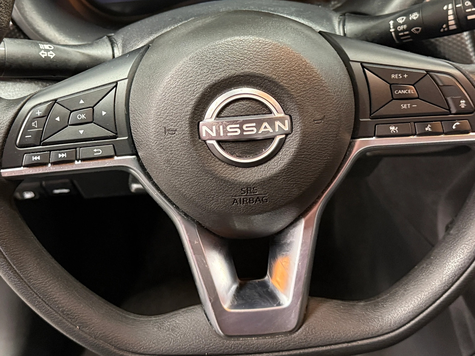 Thumbnail: 2024 Nissan Kicks - 5