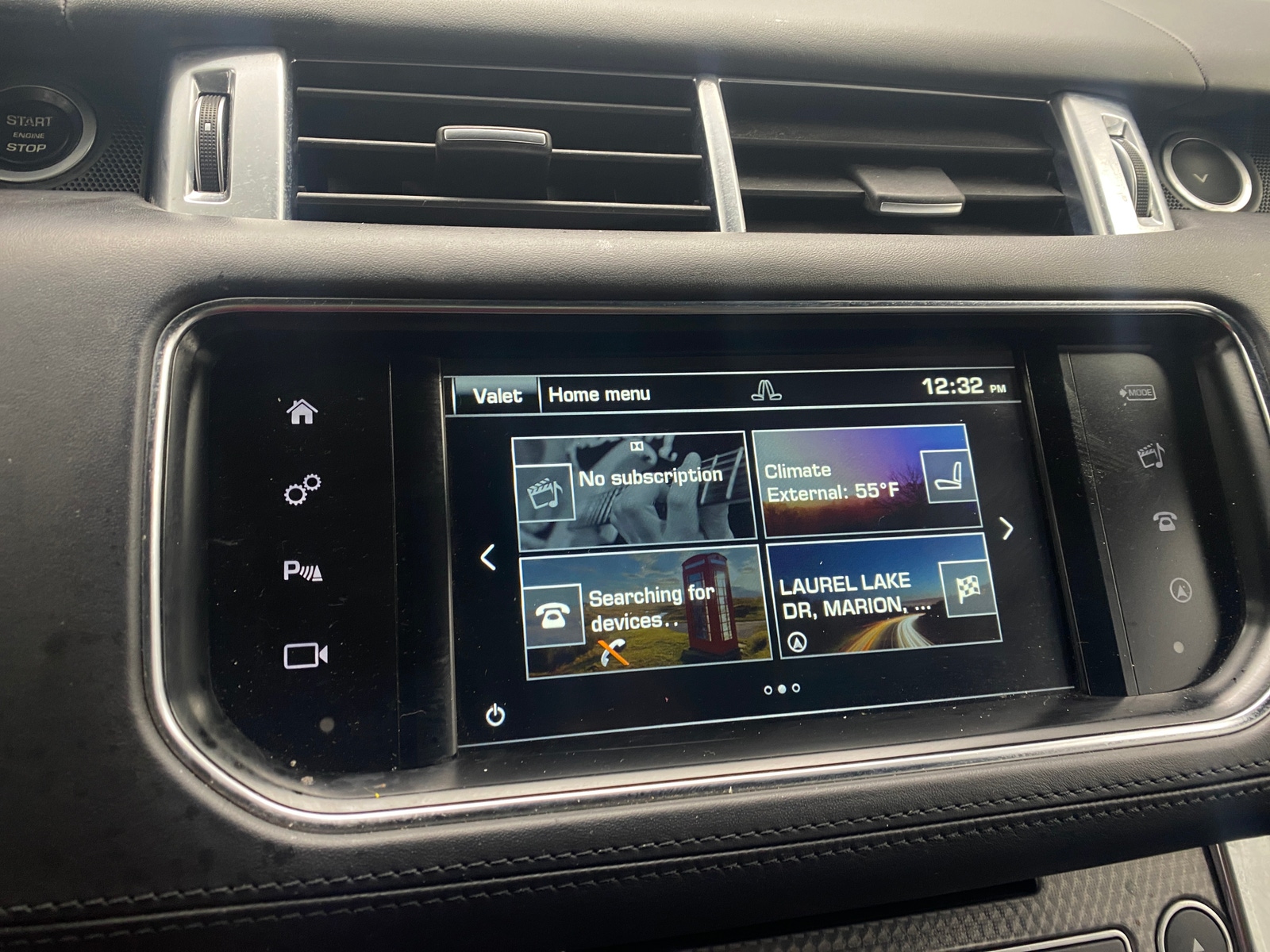 Thumbnail: 2016 Land Rover Range Rover Sport - 3