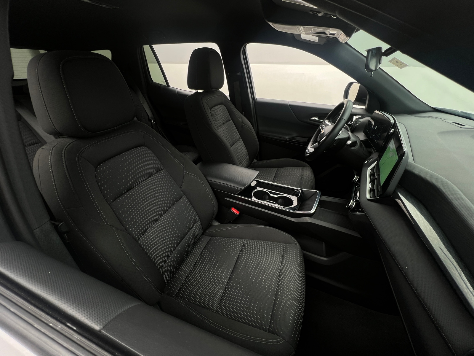 Thumbnail: 2025 Chevrolet Equinox - 2