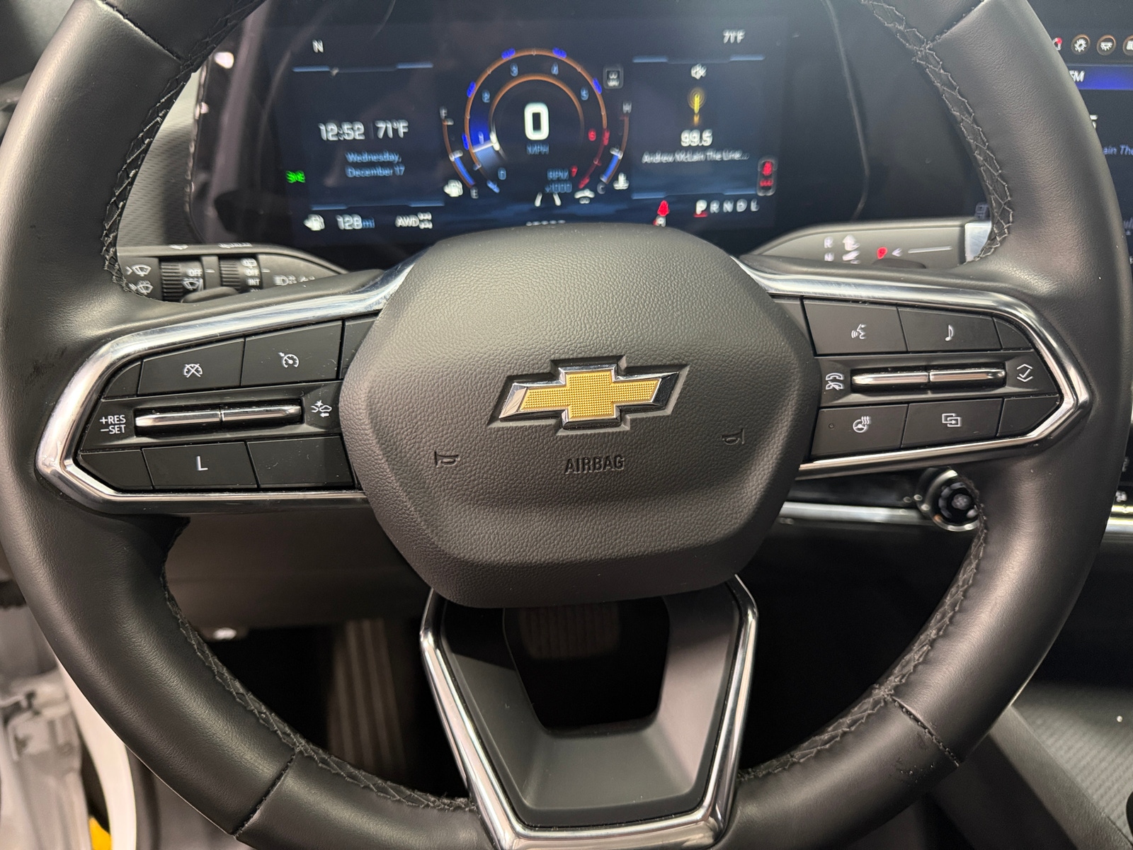 Thumbnail: 2025 Chevrolet Equinox - 5