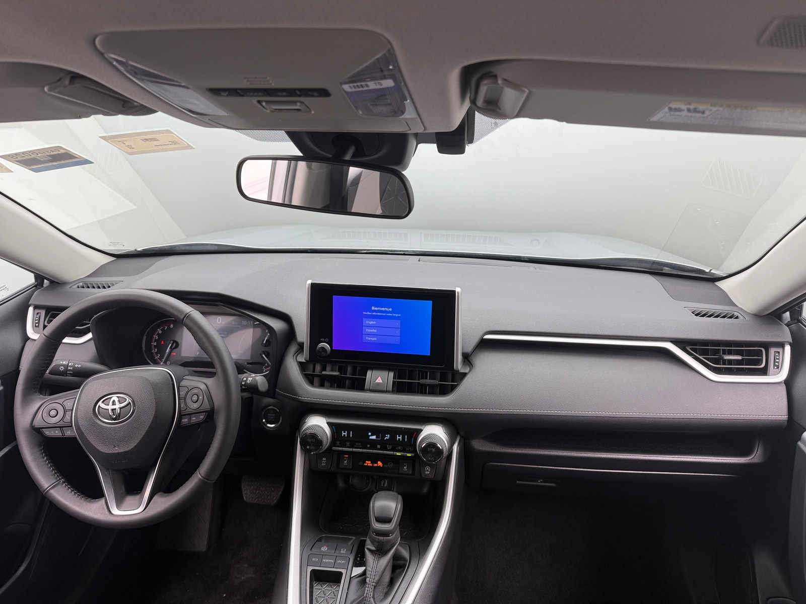 Thumbnail: 2025 Toyota RAV4 - 3