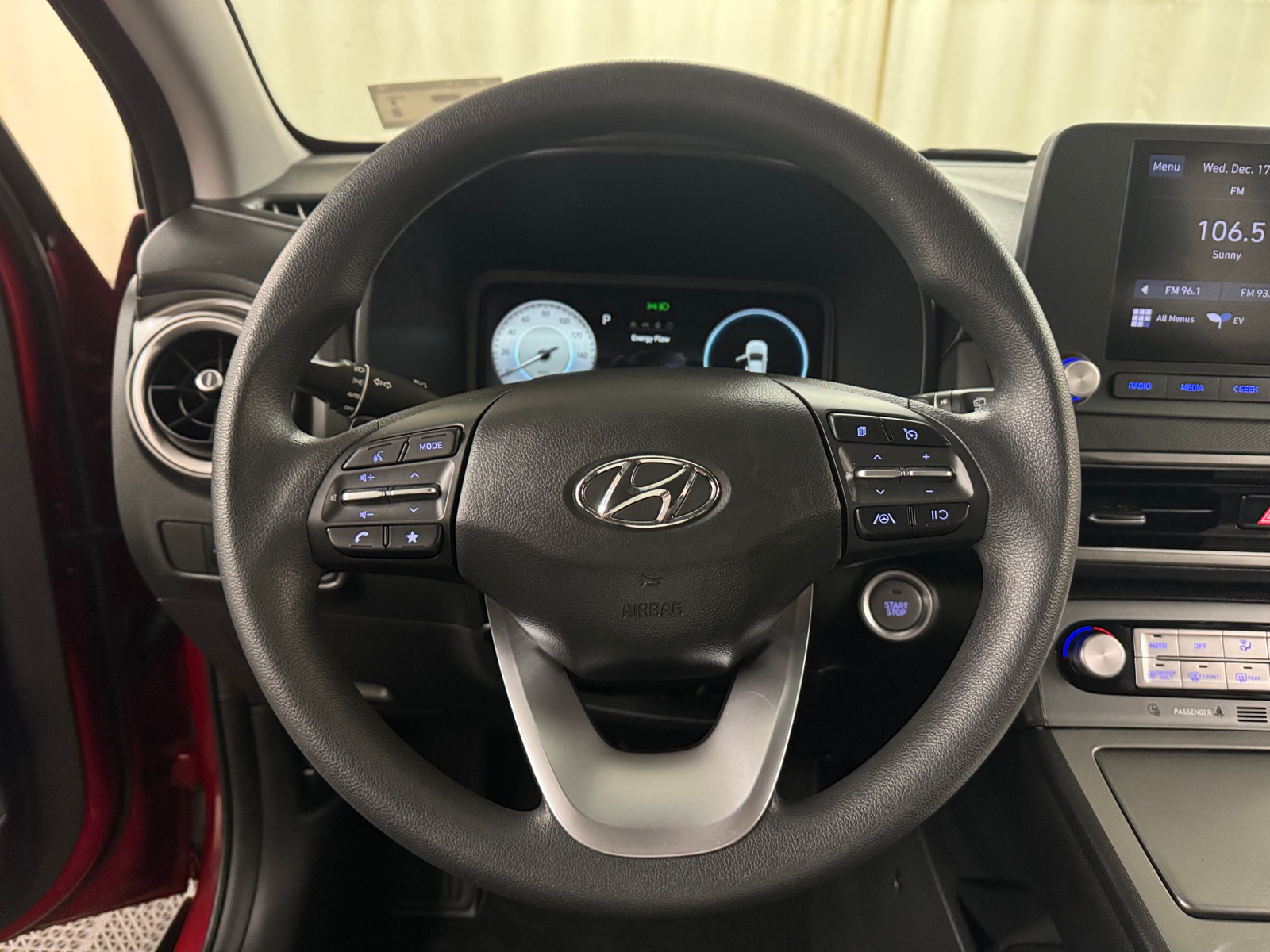 Thumbnail: 2022 Hyundai Kona - 5