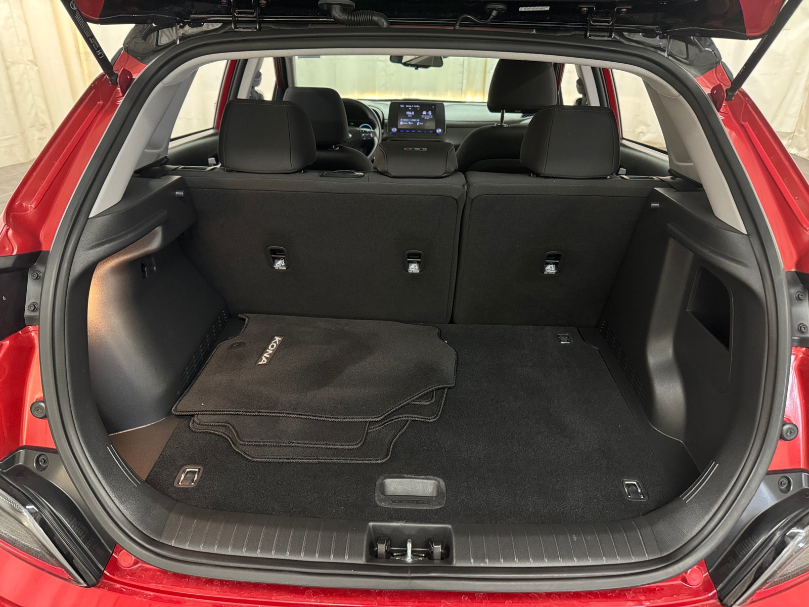 Thumbnail: 2022 Hyundai Kona - 7