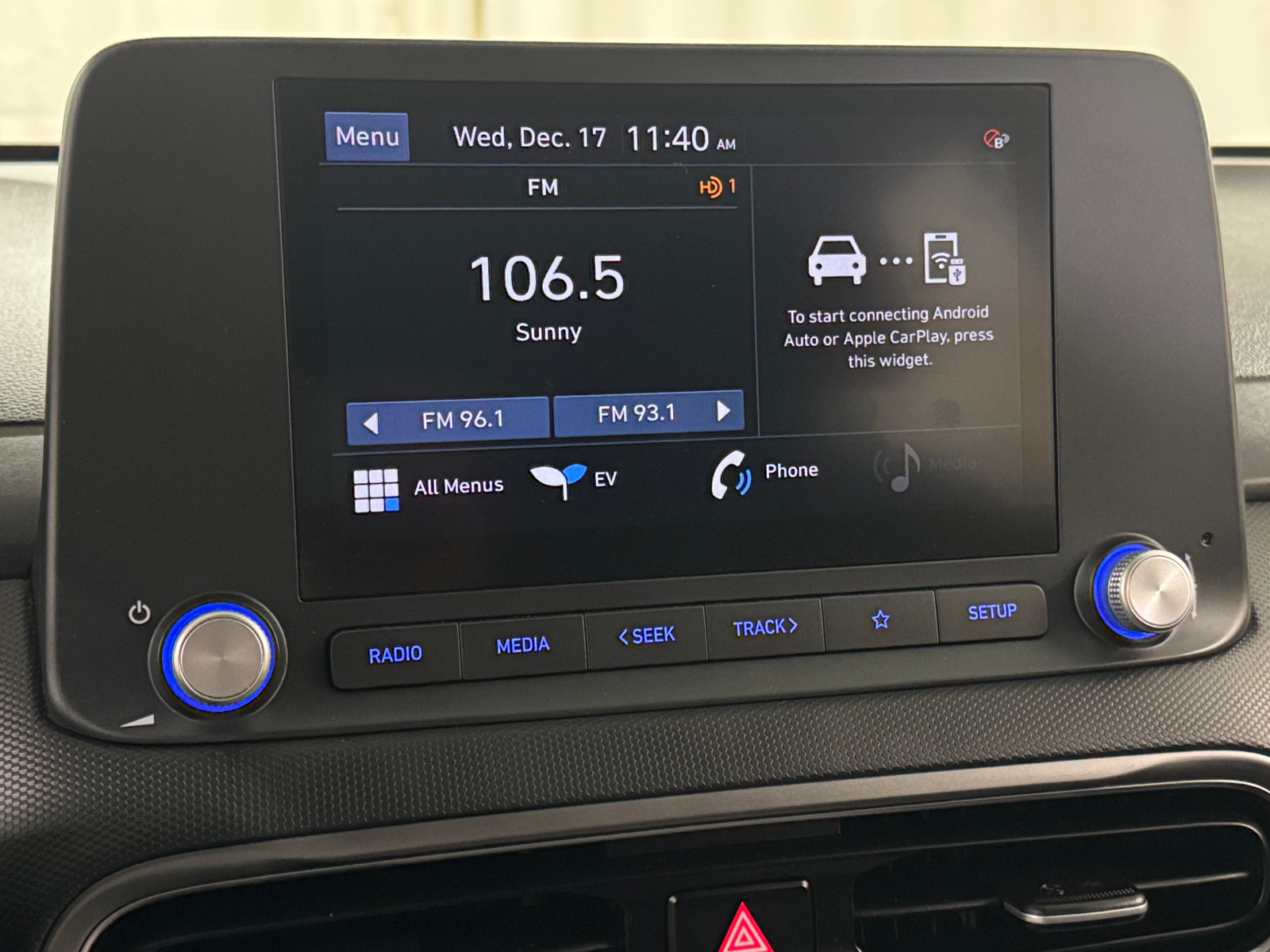 Thumbnail: 2022 Hyundai Kona - 4