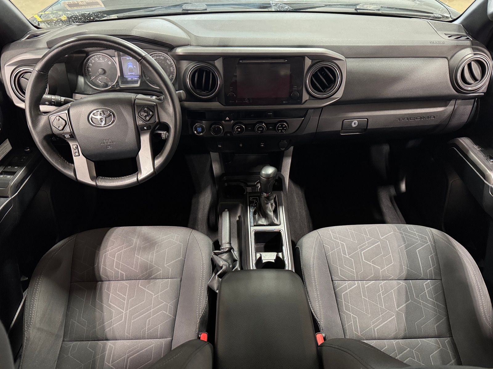 Thumbnail: 2017 Toyota Tacoma - 3