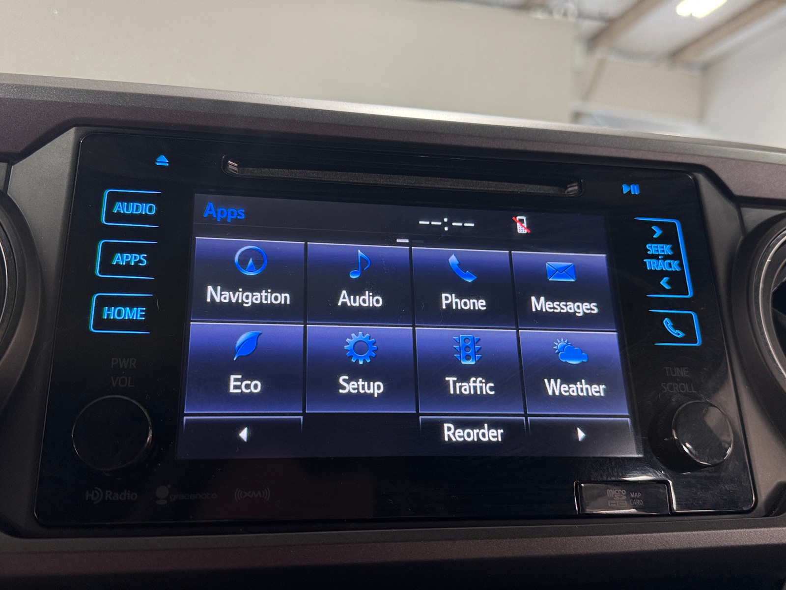 Thumbnail: 2017 Toyota Tacoma - 4