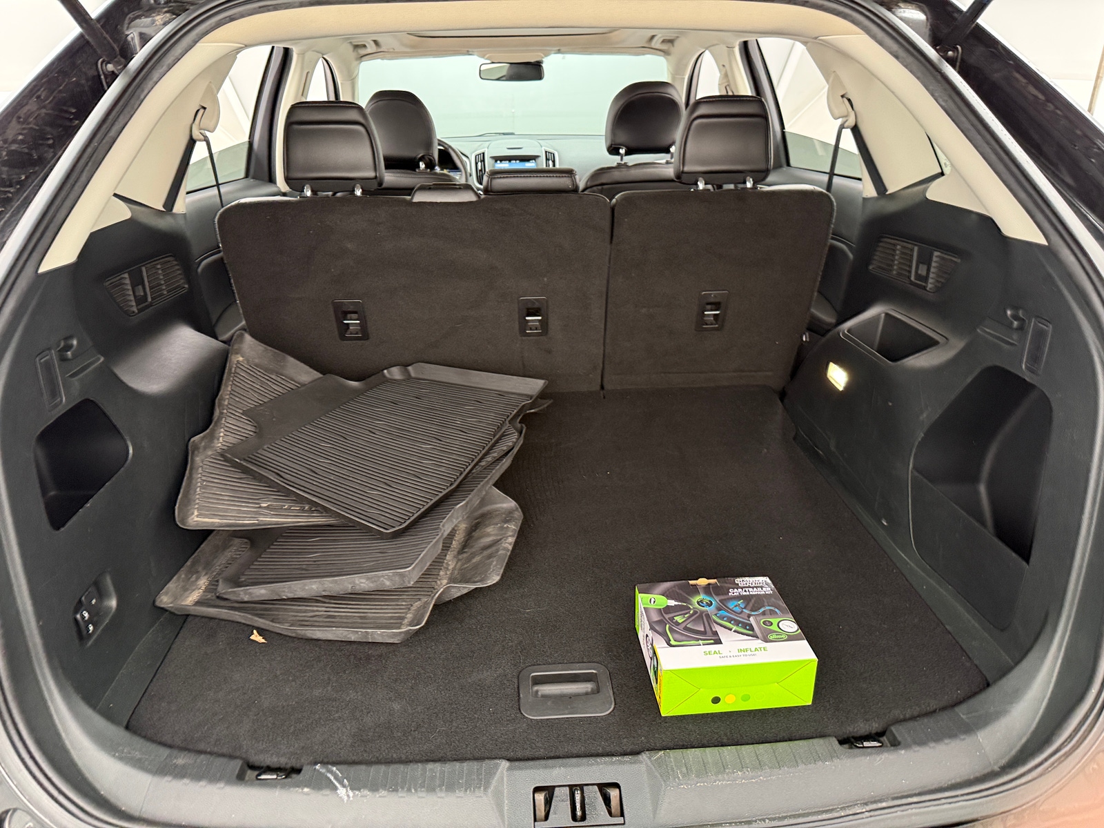 Thumbnail: 2019 Ford Edge - 7