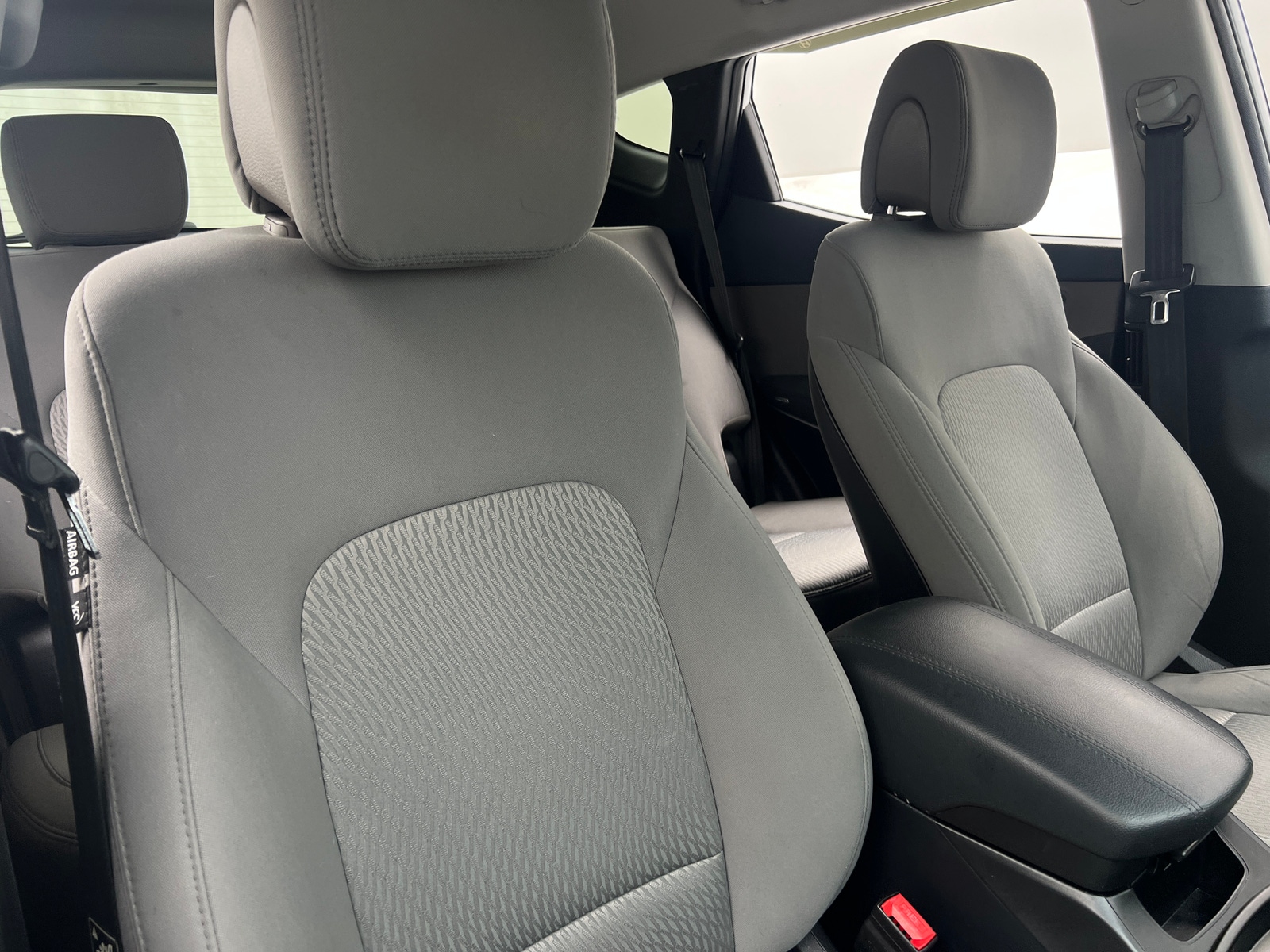 Thumbnail: 2017 Hyundai Santa Fe - 2