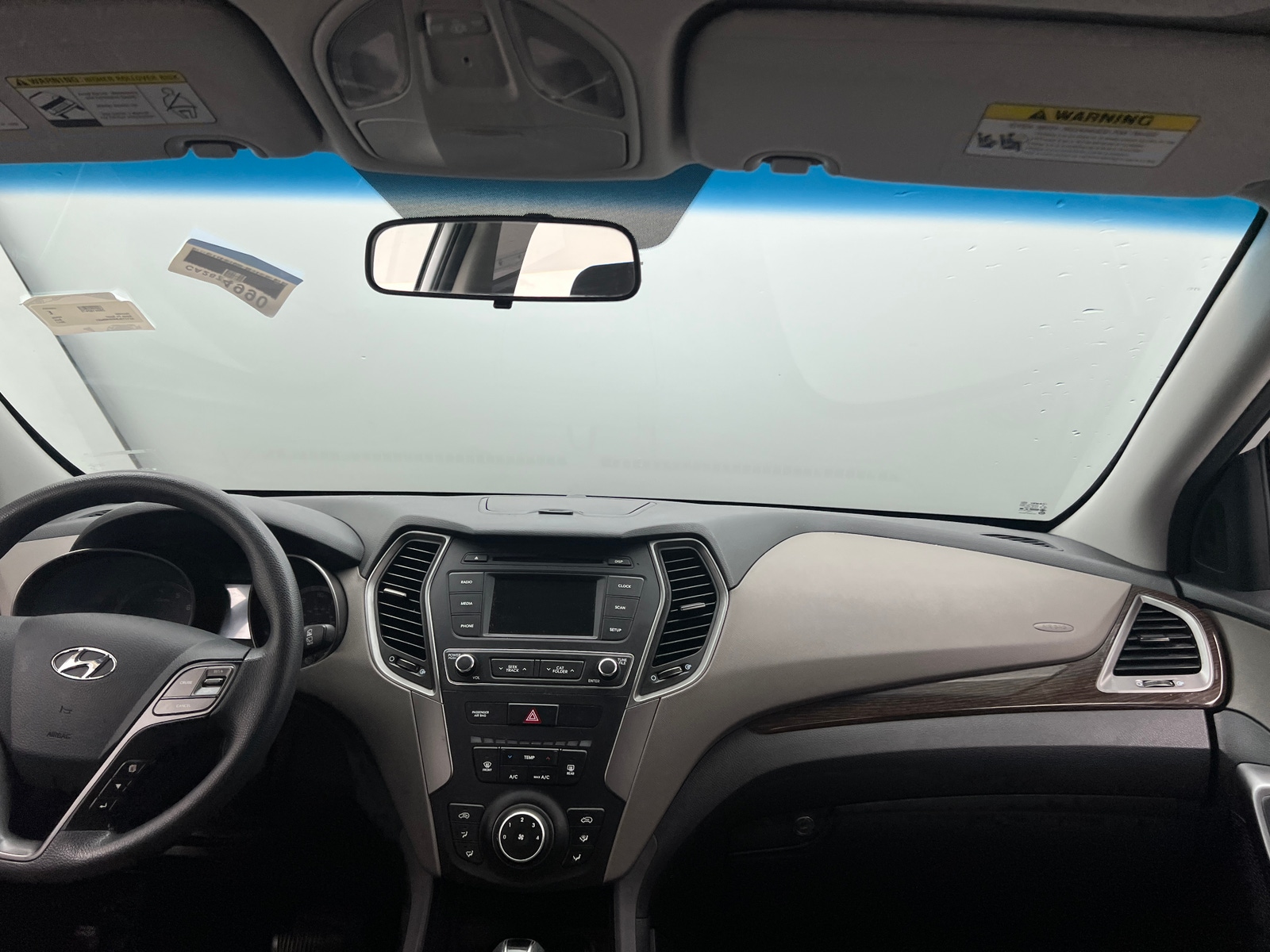 Thumbnail: 2017 Hyundai Santa Fe - 3