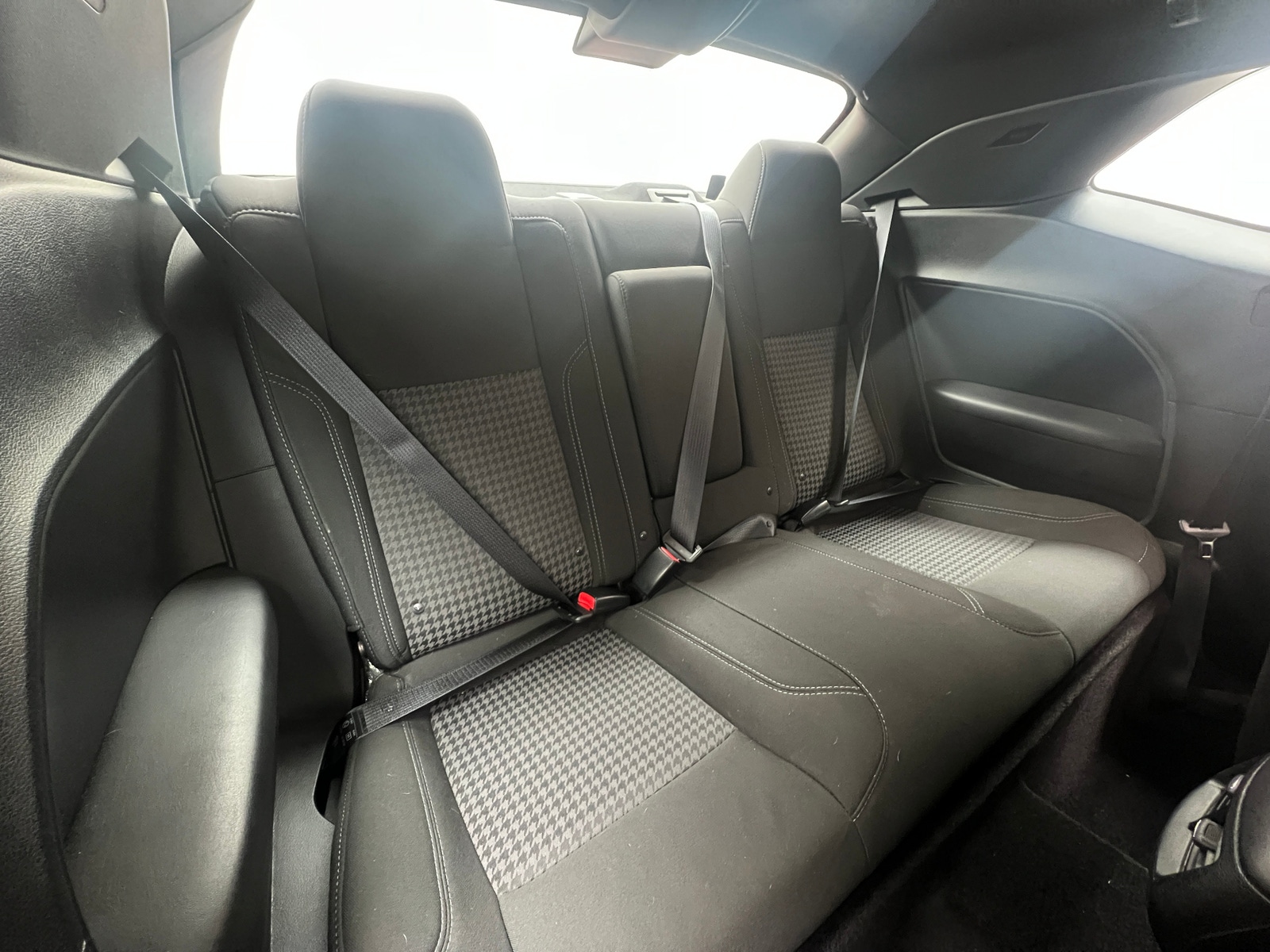 Thumbnail: 2017 Dodge Challenger - 6