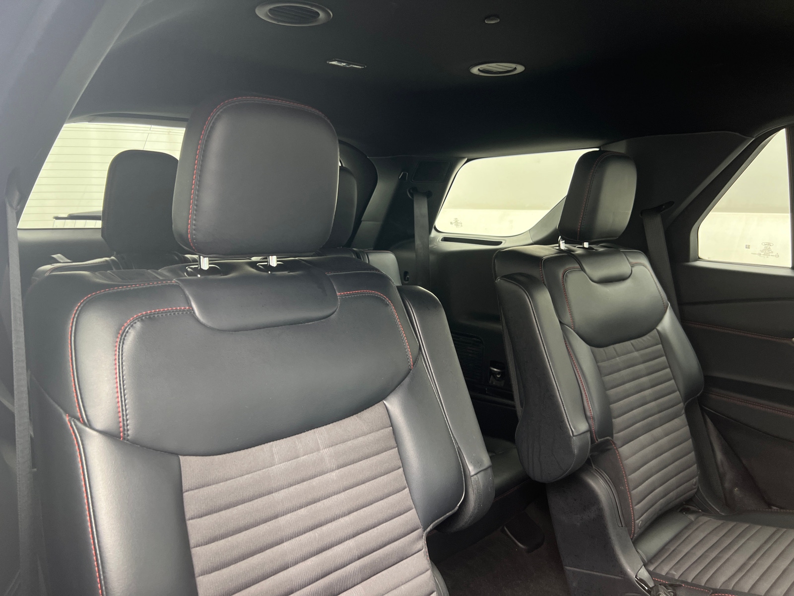 Thumbnail: 2025 Ford Explorer - 5