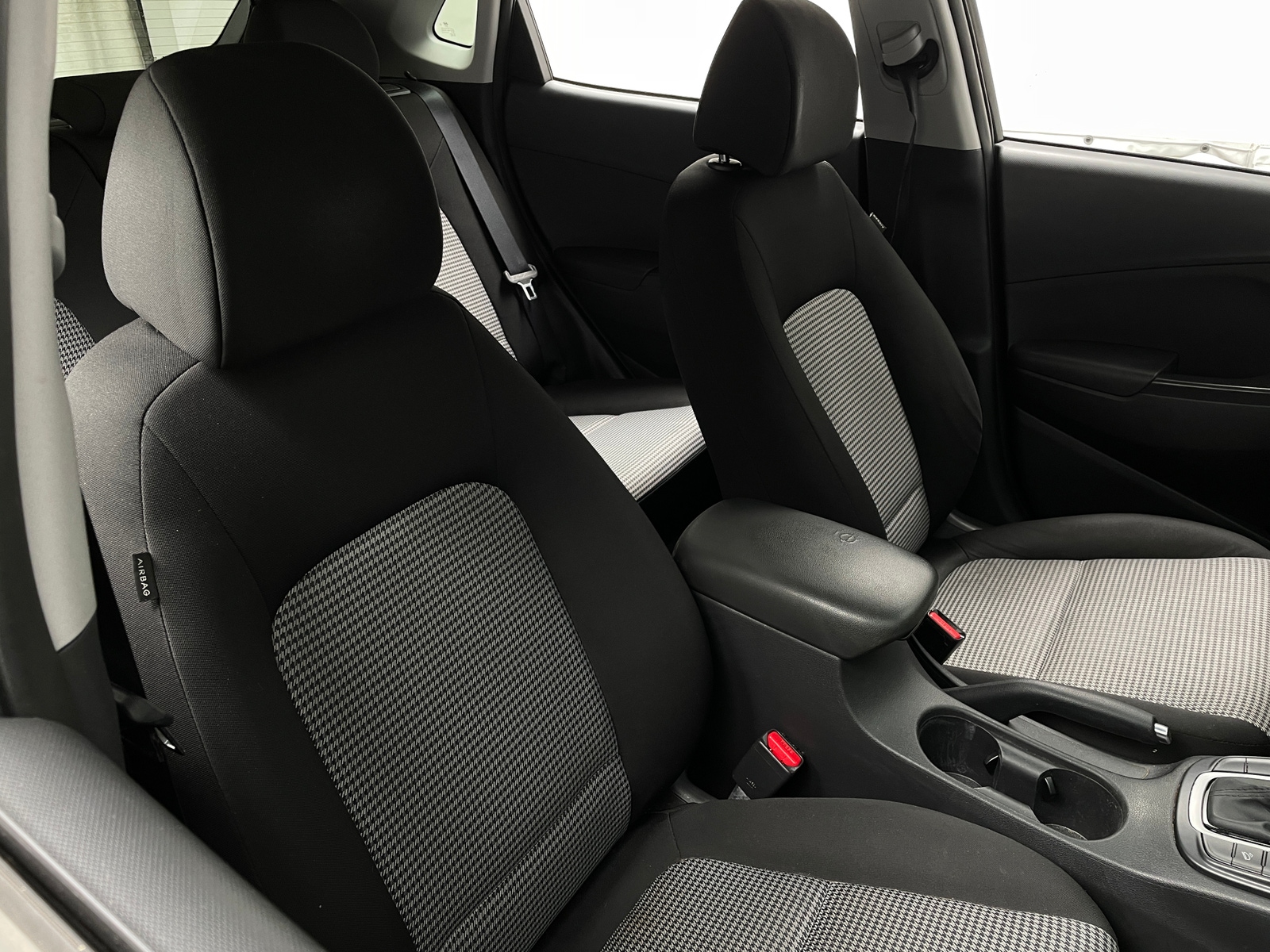 Thumbnail: 2019 Hyundai Kona - 2